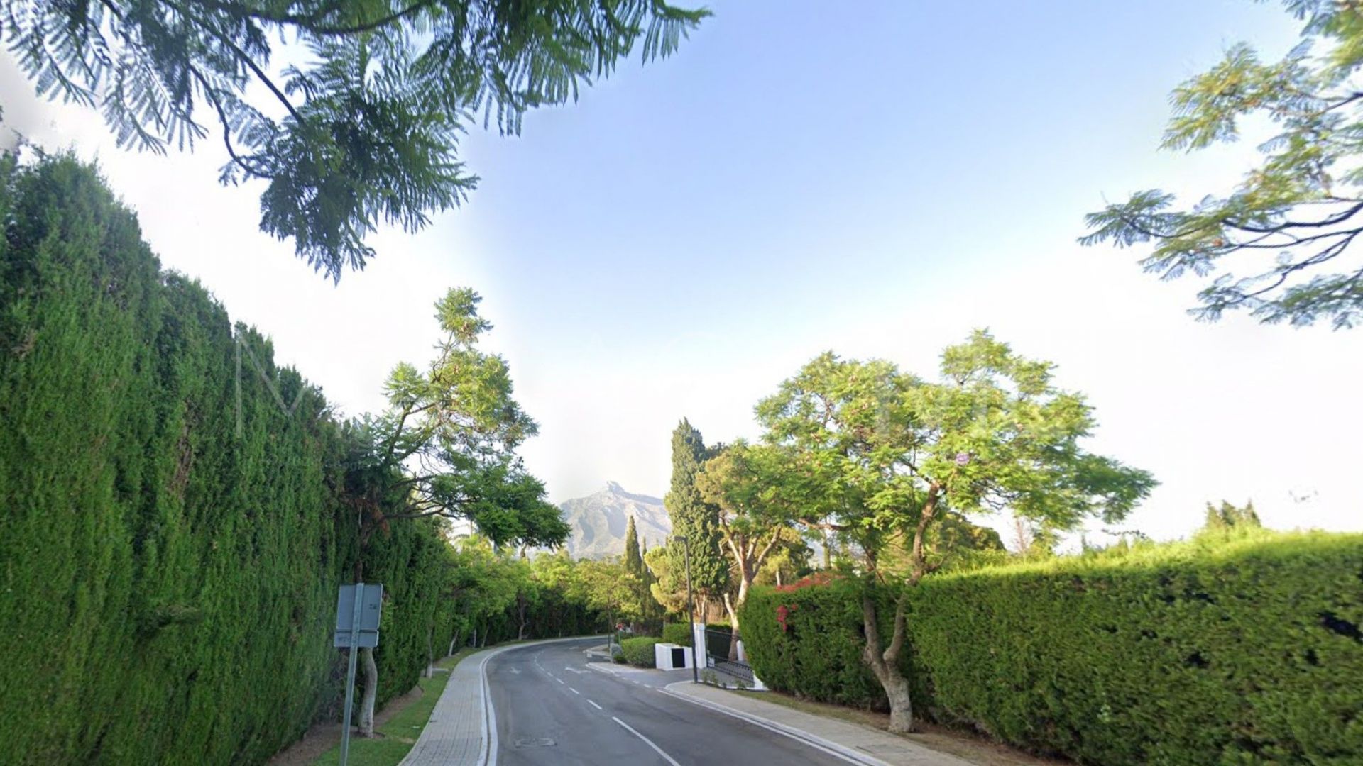 Wohnung for sale in Marbella - Puerto Banus