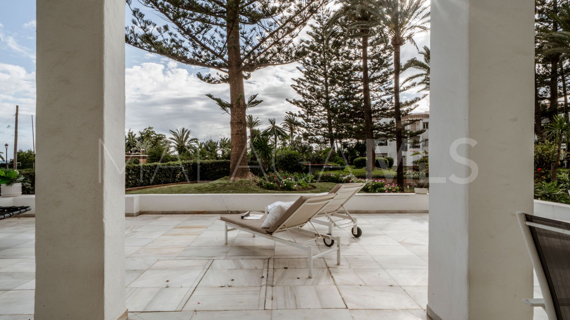 Ground floor apartment in San Pedro Playa for sale