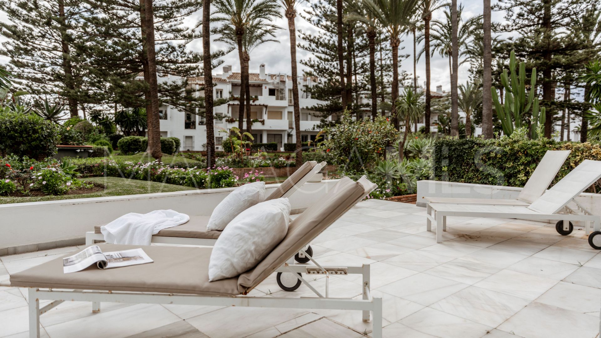 Ground floor apartment in San Pedro Playa for sale