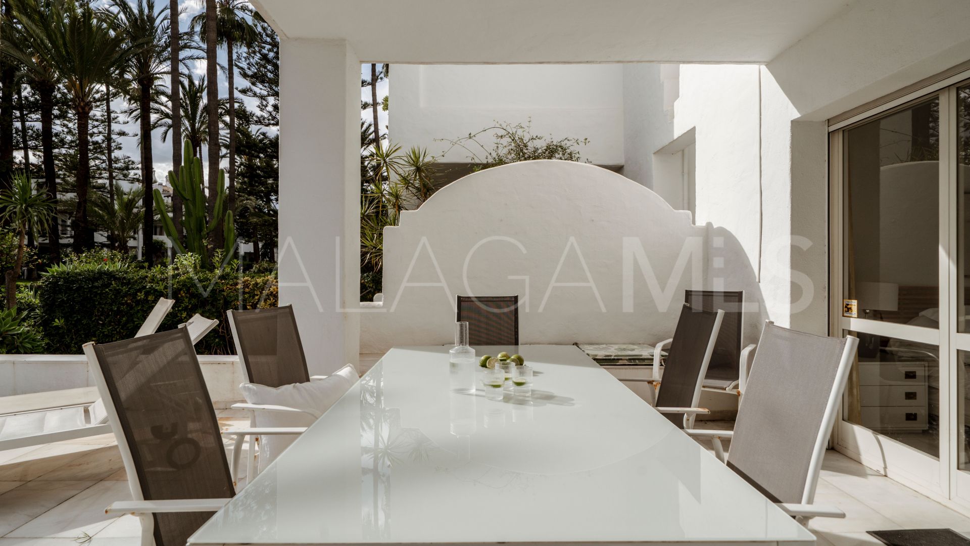 Ground floor apartment in San Pedro Playa for sale