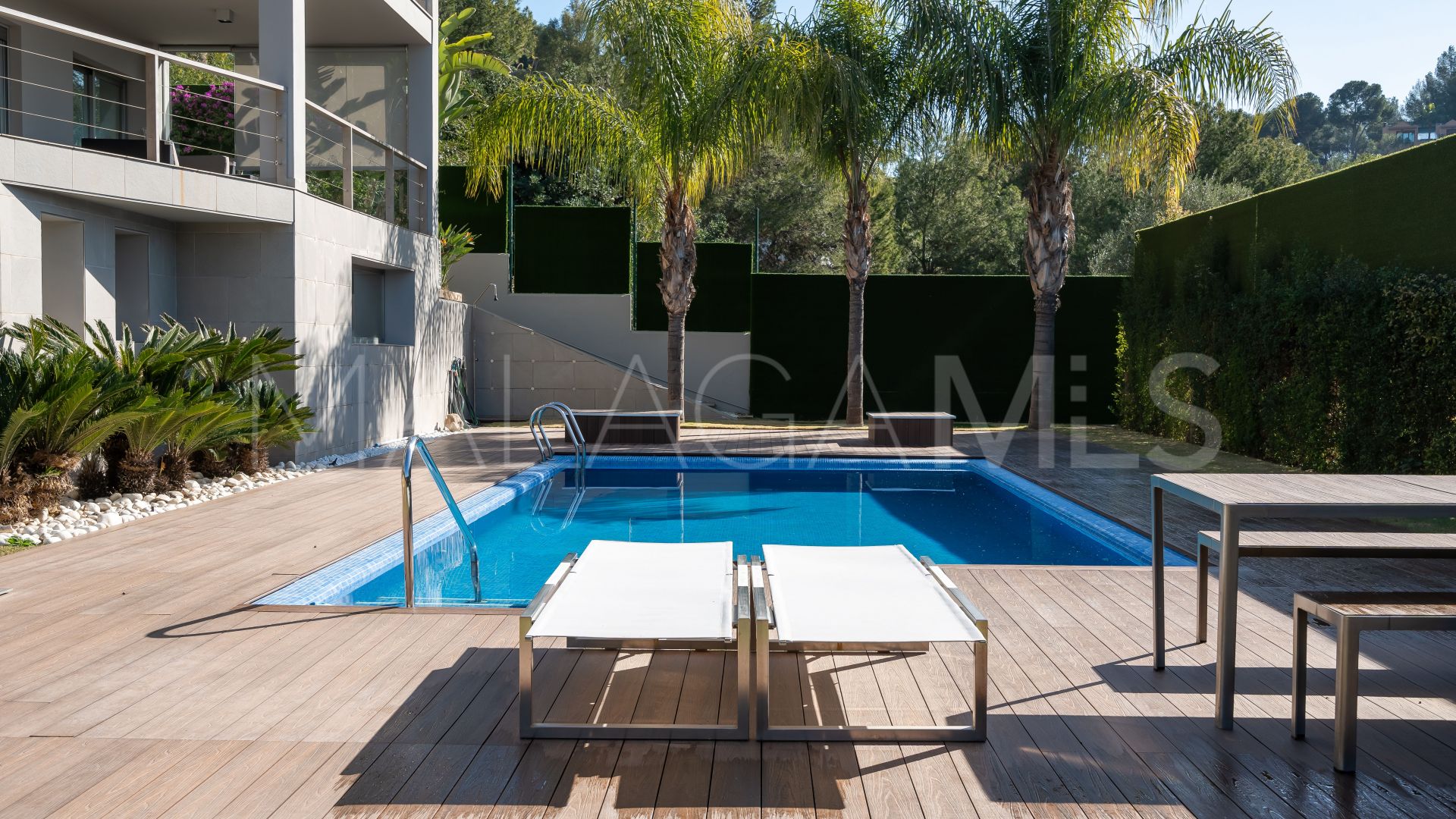 Villa for sale in Pinares de San Antón