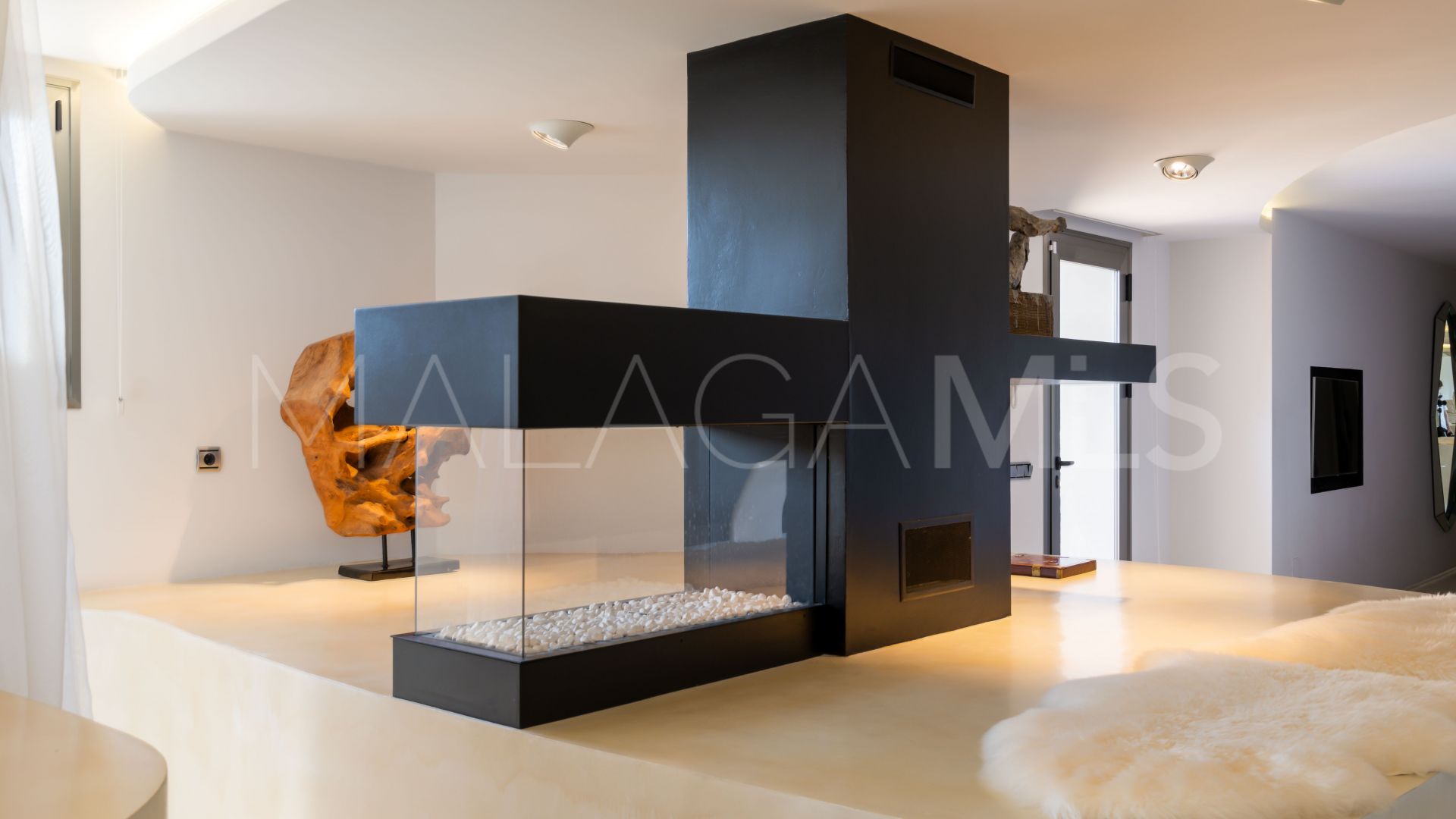 Villa for sale in Pinares de San Antón