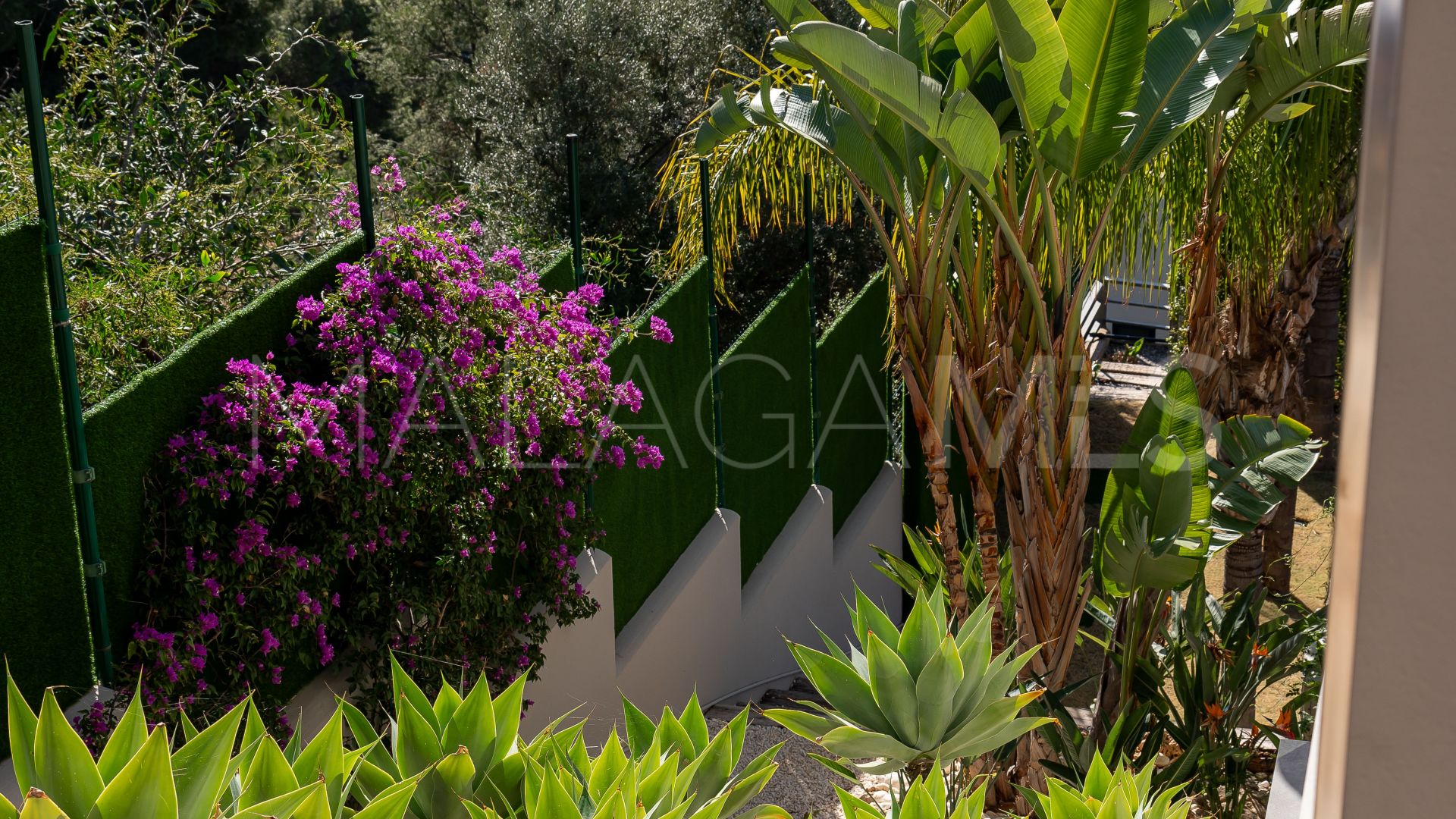 Villa for sale in Pinares de San Antón