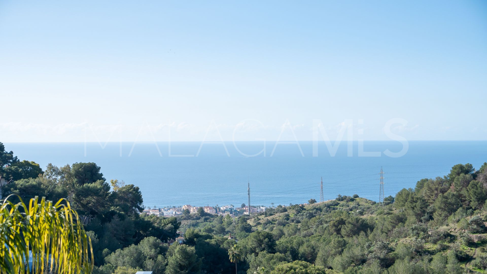 Villa for sale in Pinares de San Antón