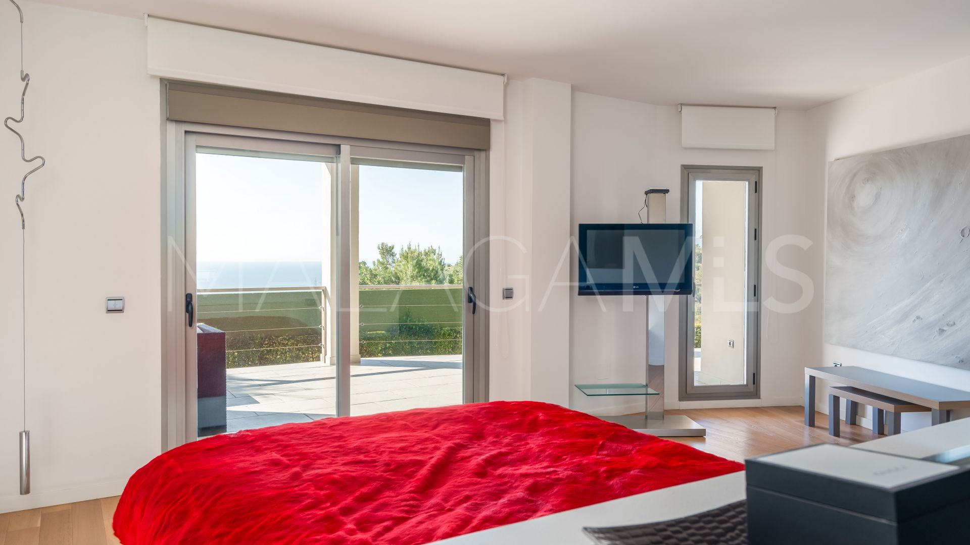 Villa for sale in Pinares de San Antón
