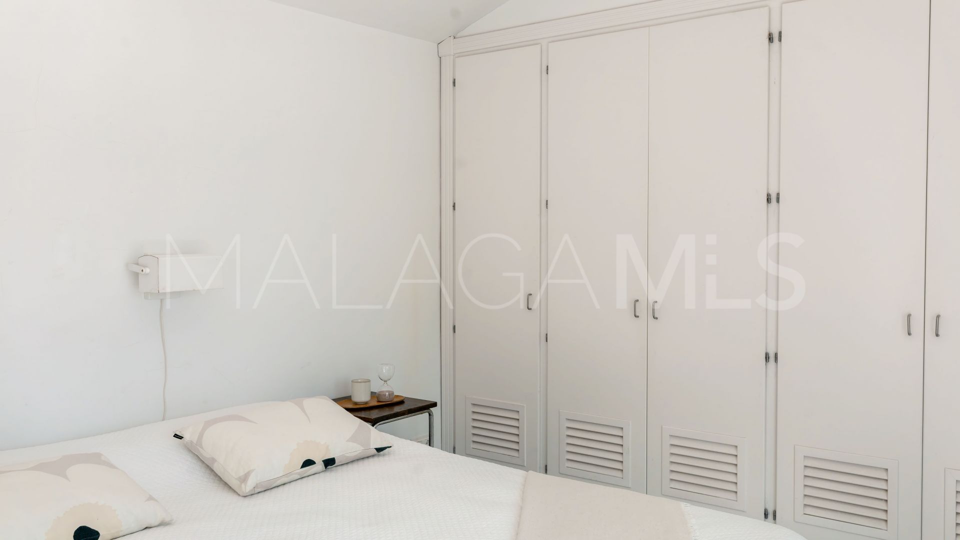 Estepona villa for sale