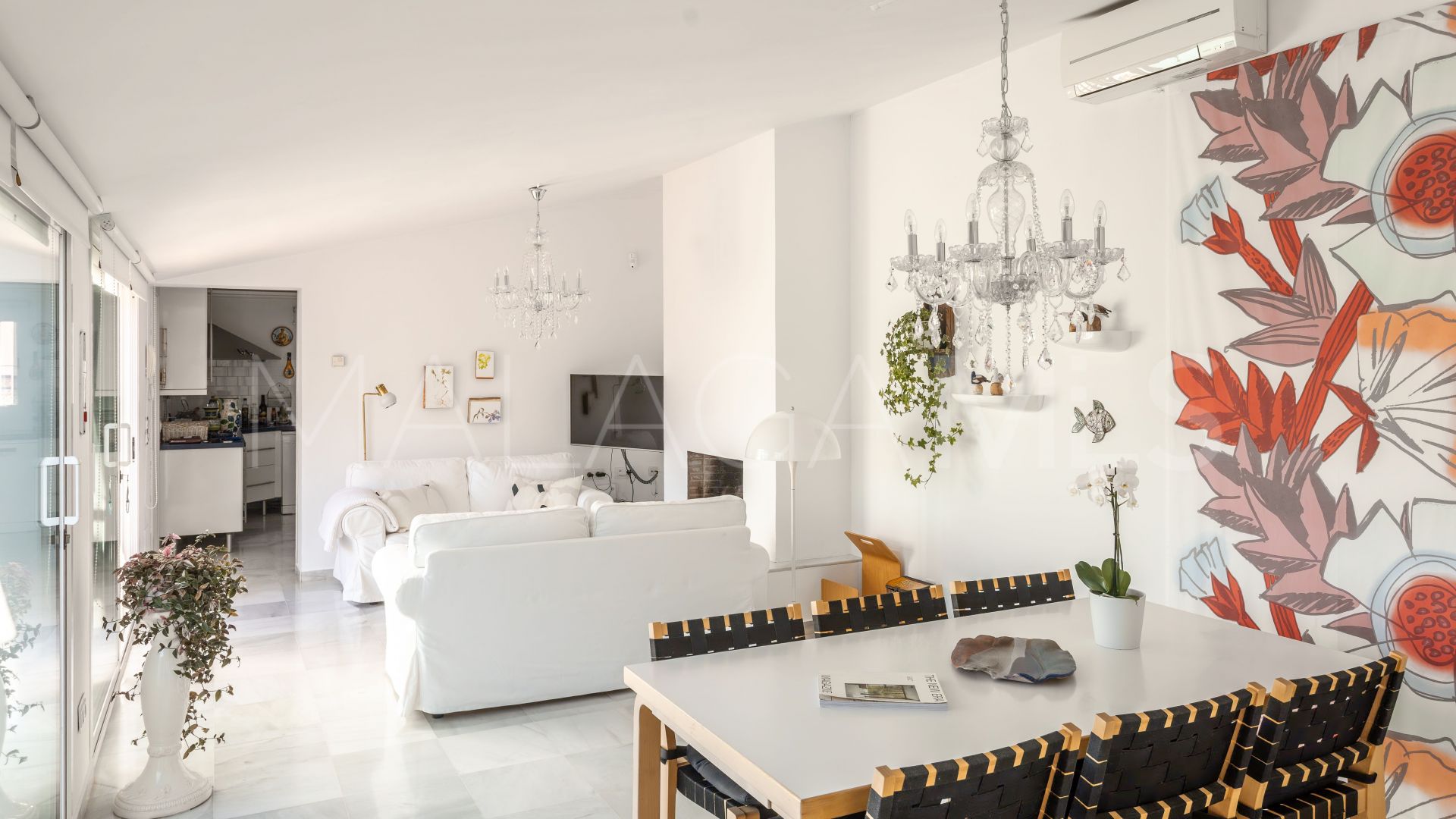 Estepona villa for sale