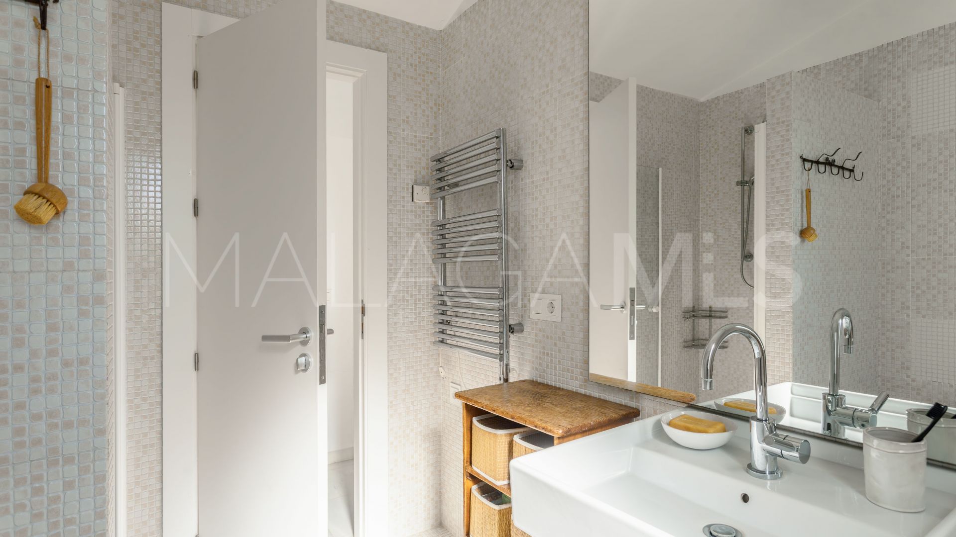Estepona villa for sale
