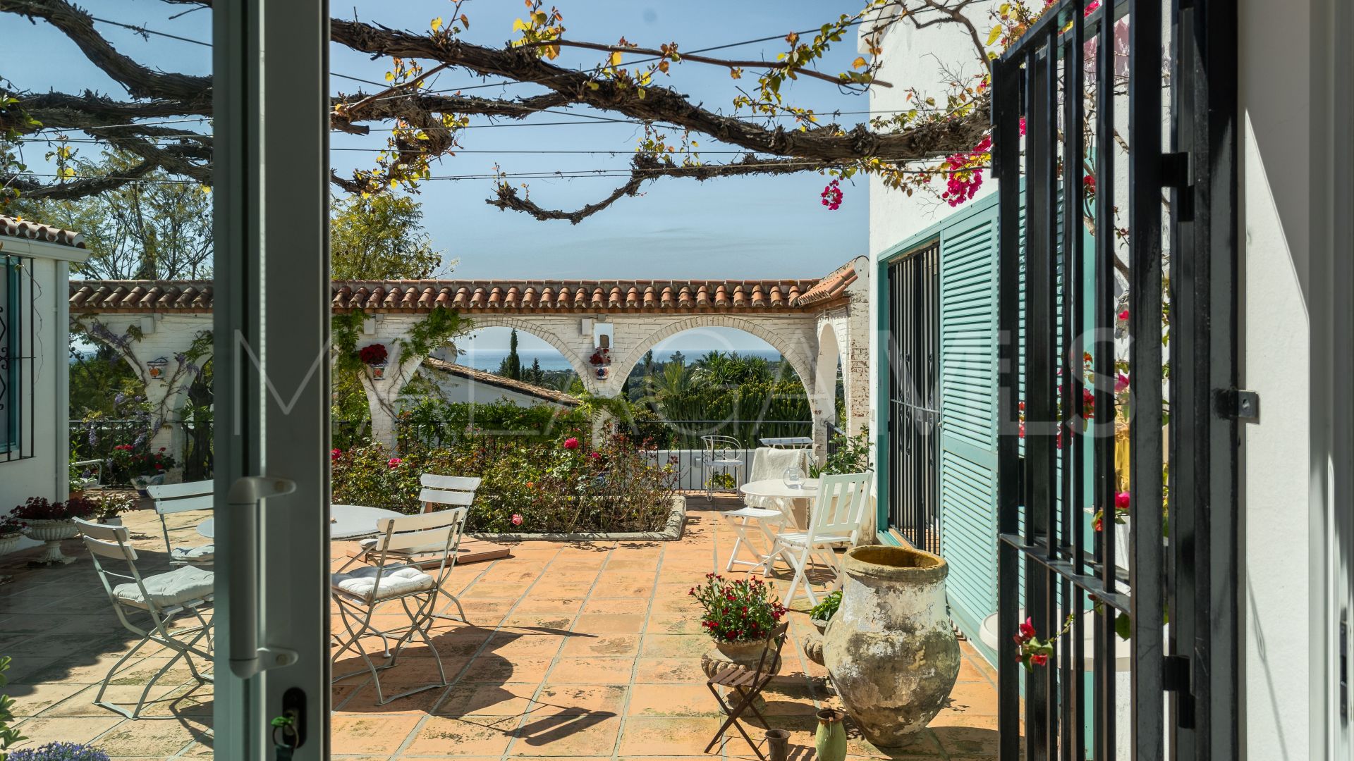 Estepona villa for sale