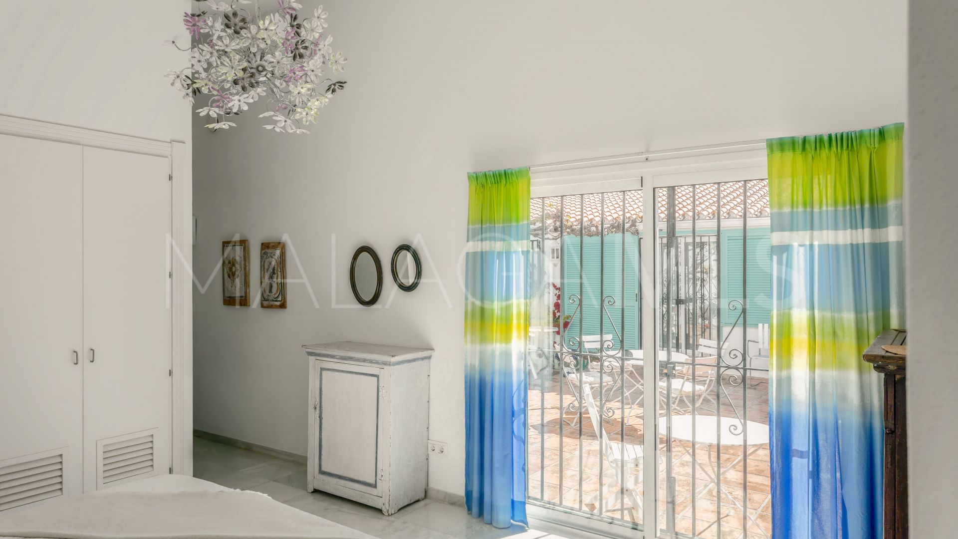 Estepona villa for sale