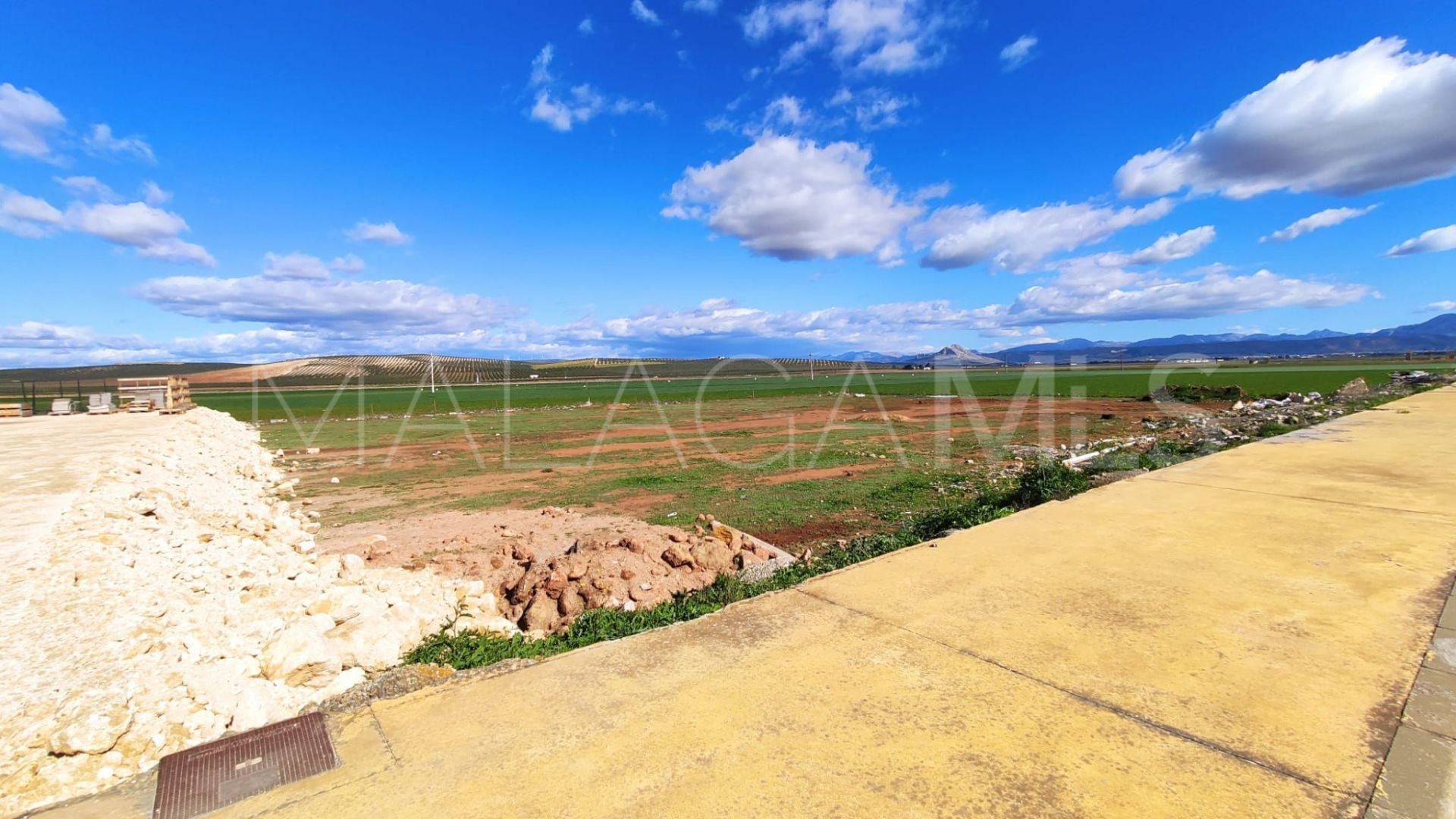 Plot for sale in Mollina