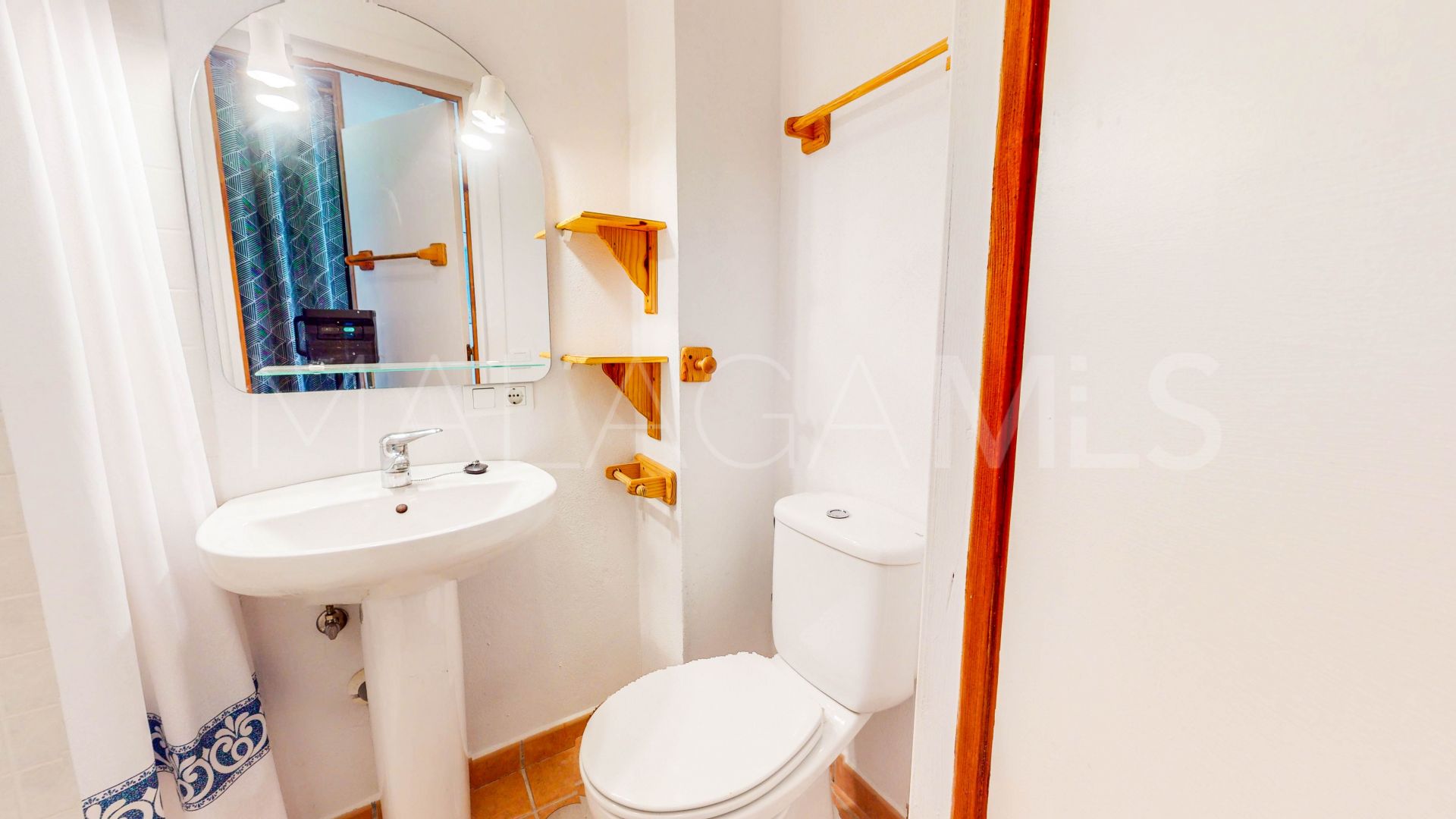 Maison de ville for sale in Tolox