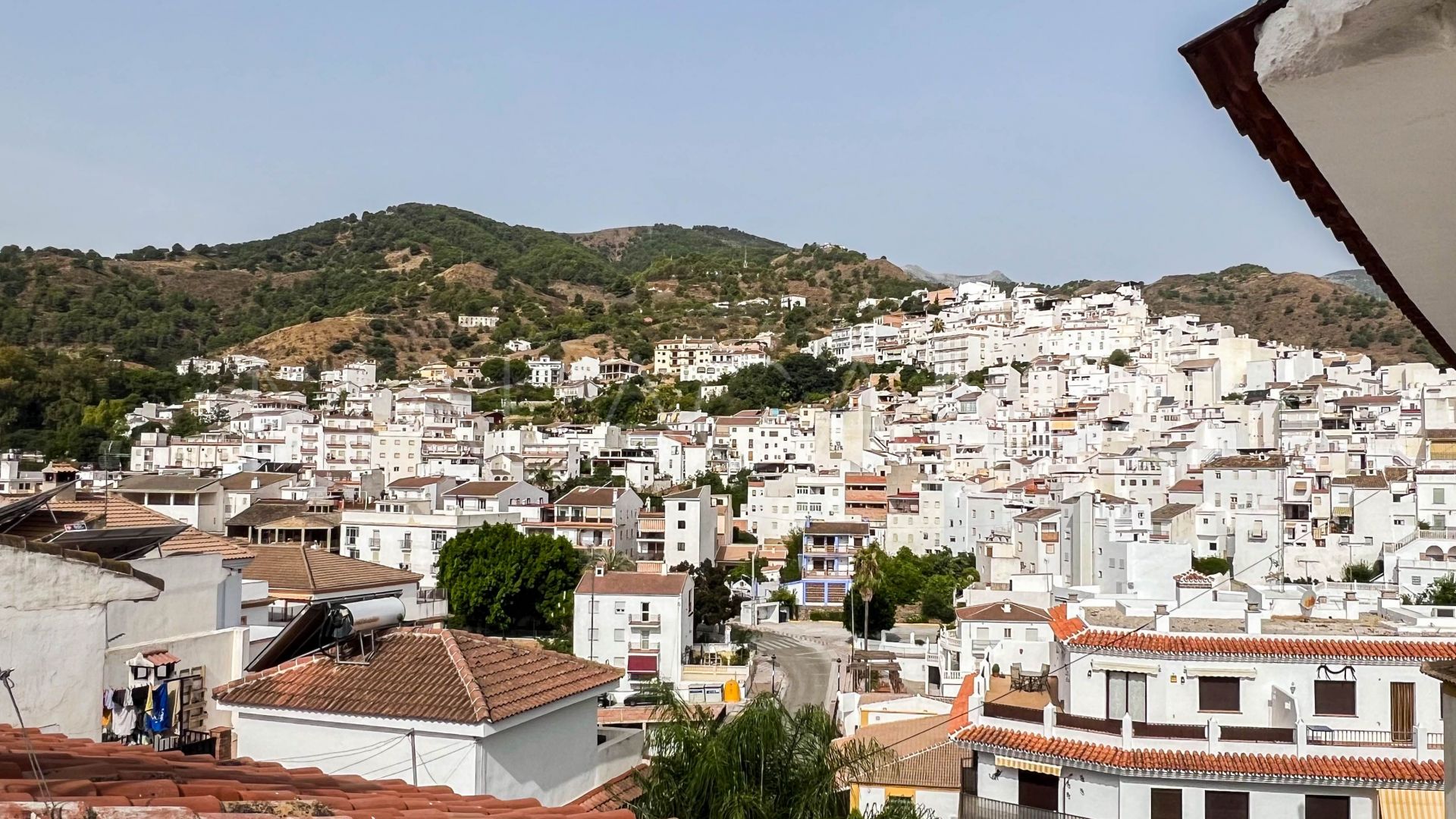 Maison de ville for sale in Tolox