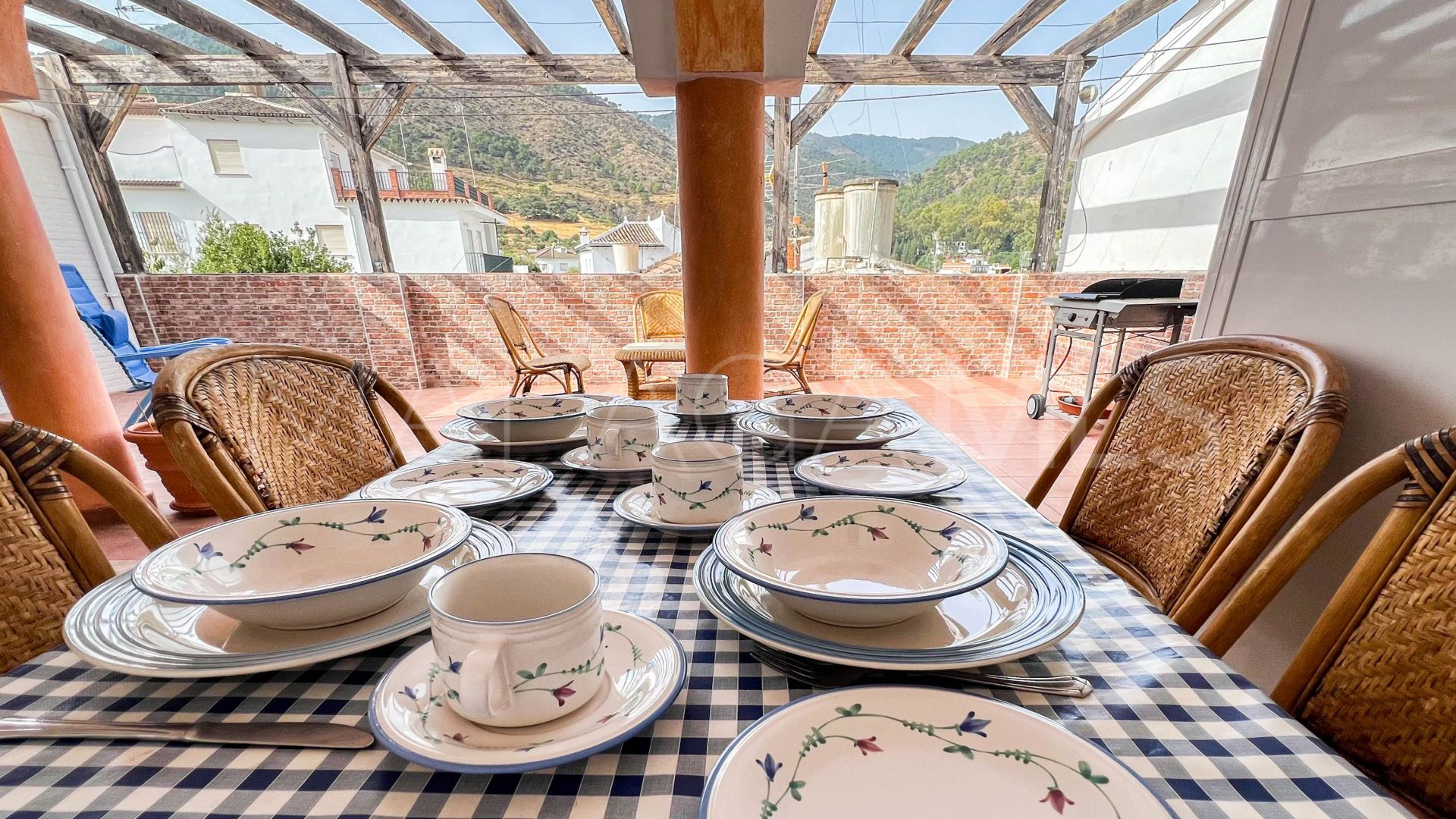 Maison de ville for sale in Tolox