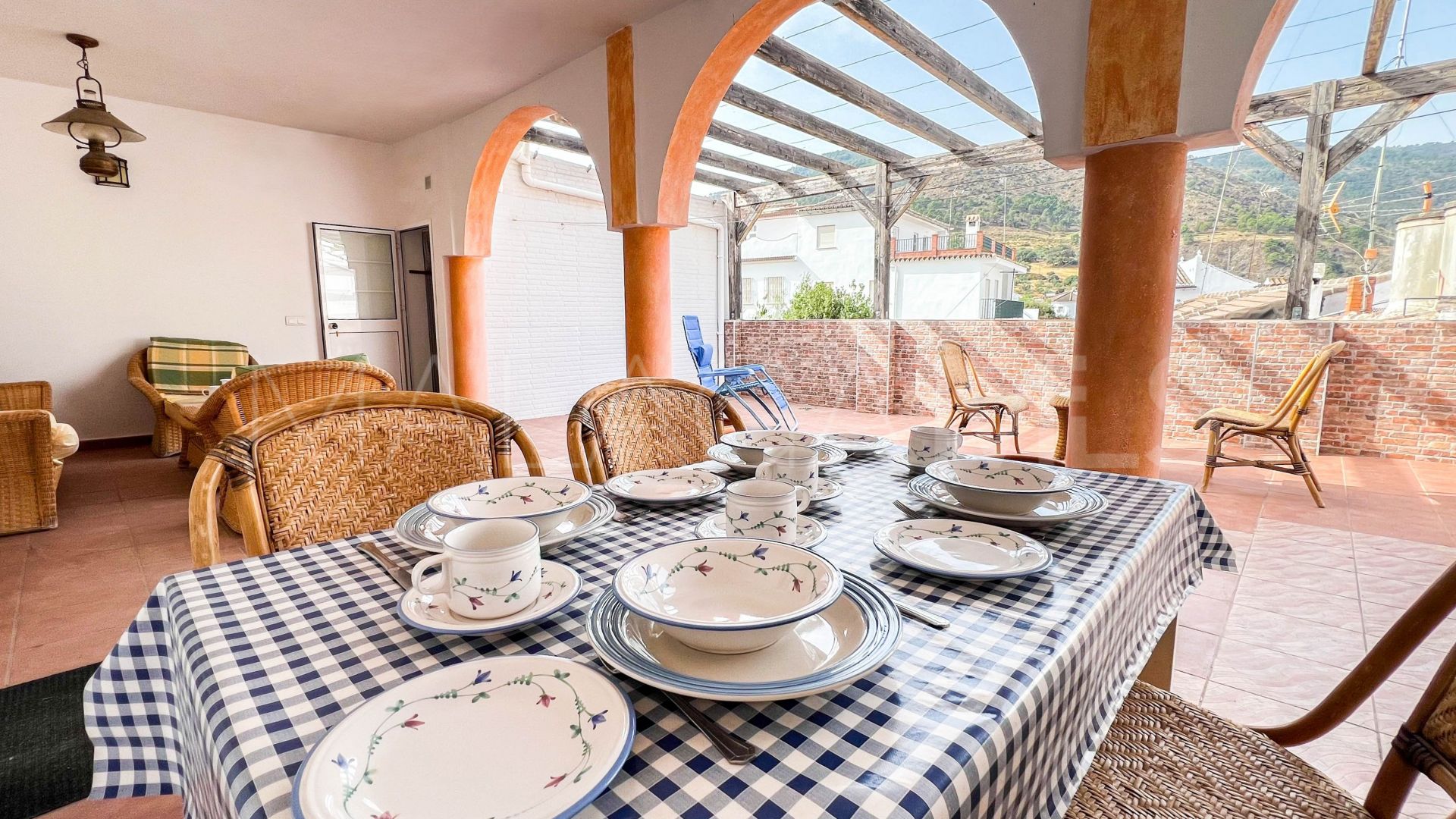 Maison de ville for sale in Tolox
