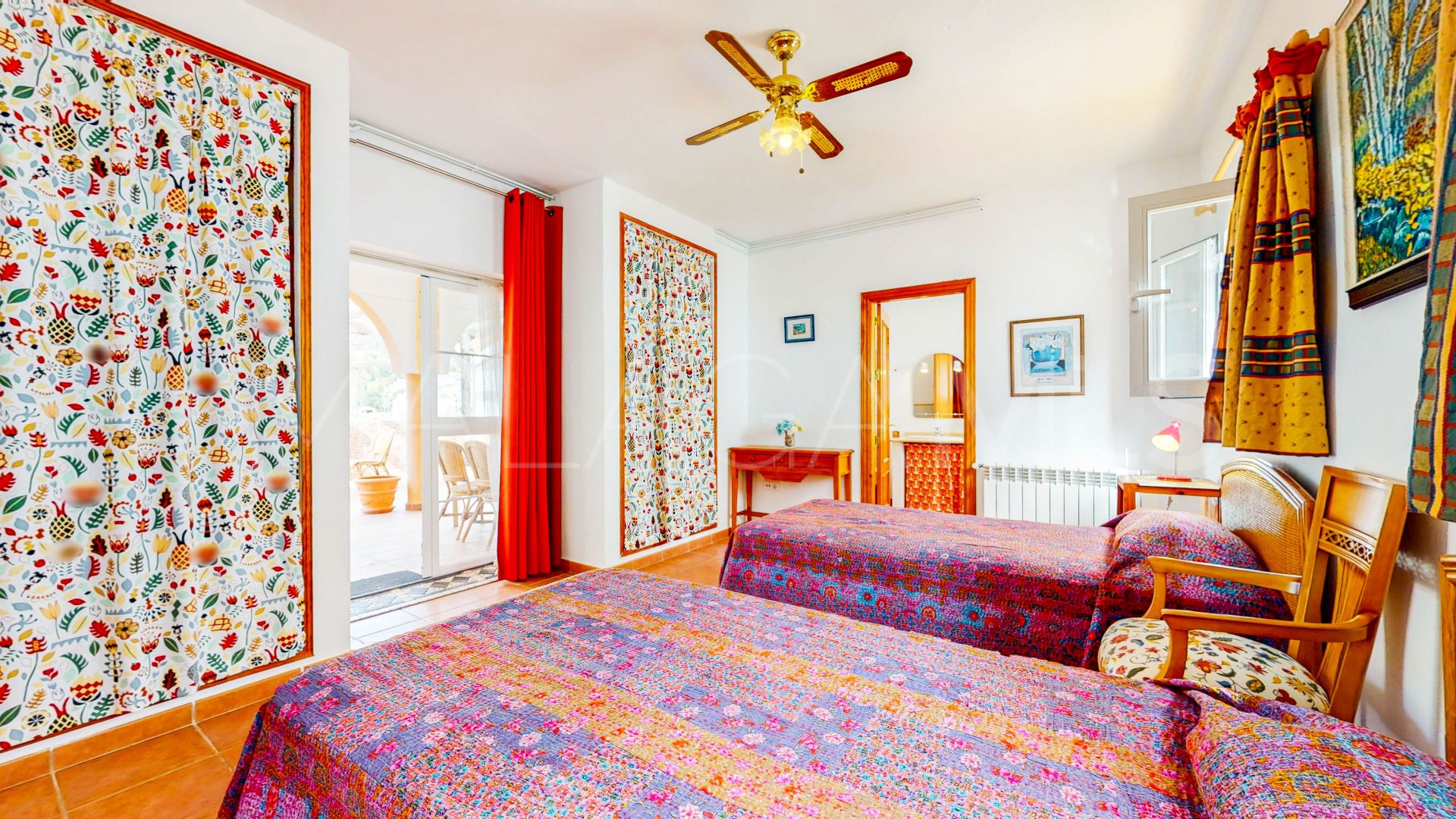 Maison de ville for sale in Tolox