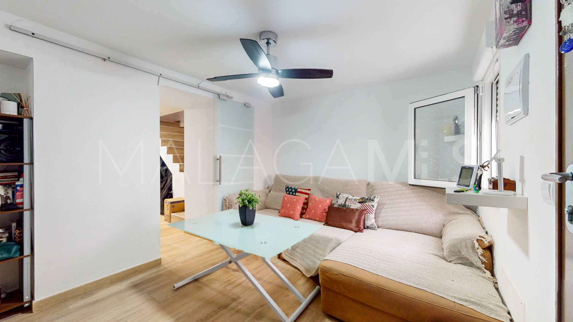 Maison jumelée for sale in Alozaina