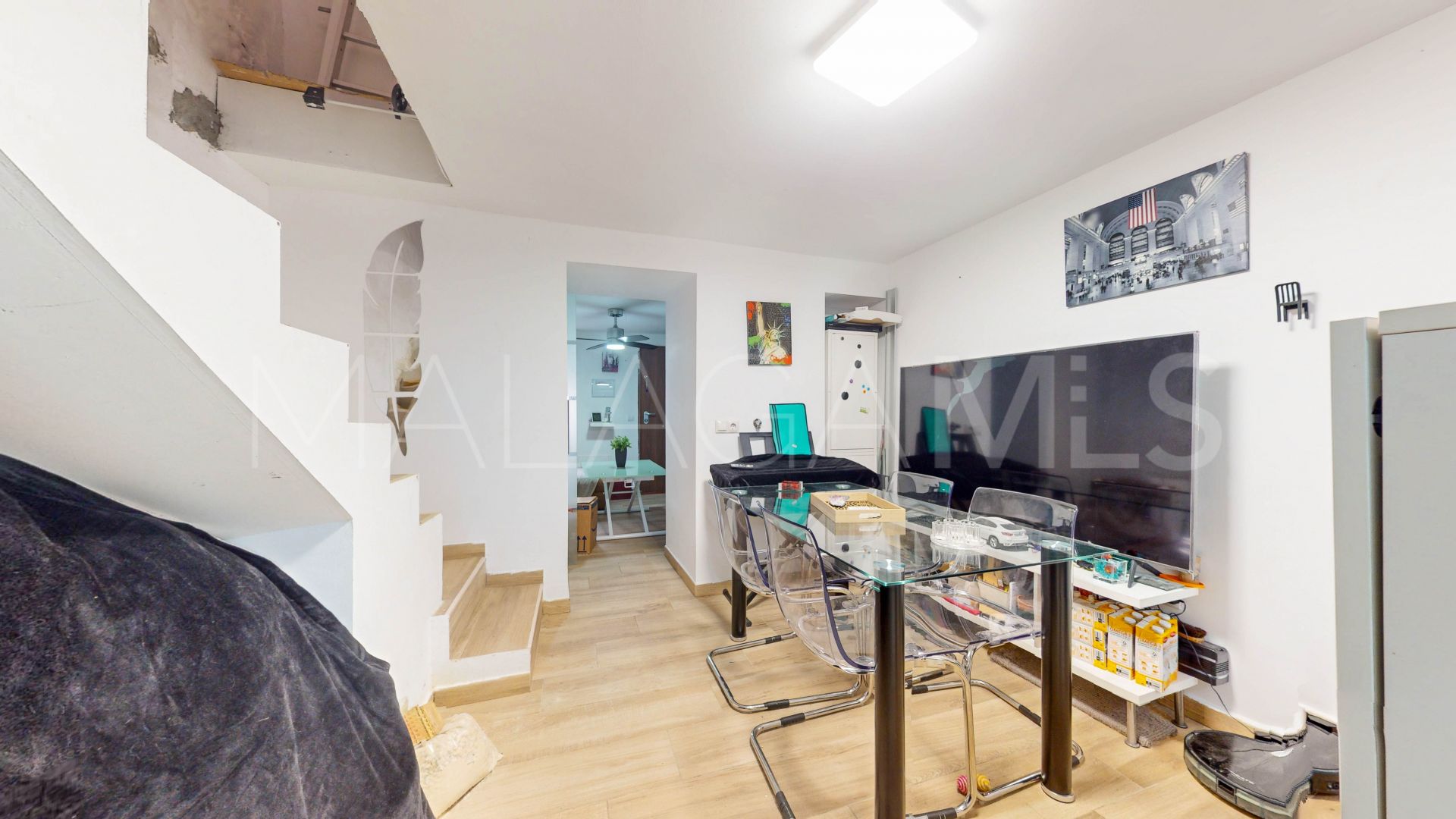 Maison jumelée for sale in Alozaina