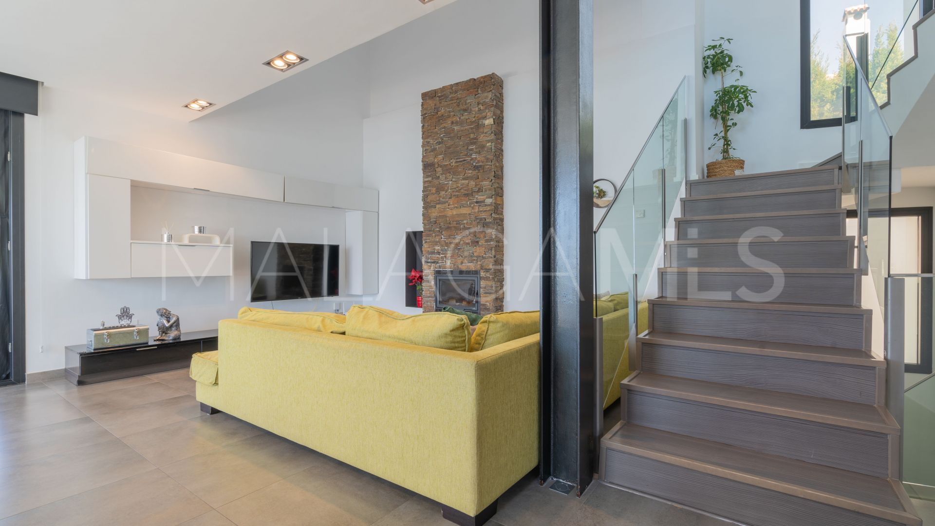 Villa for sale in Sierrezuela