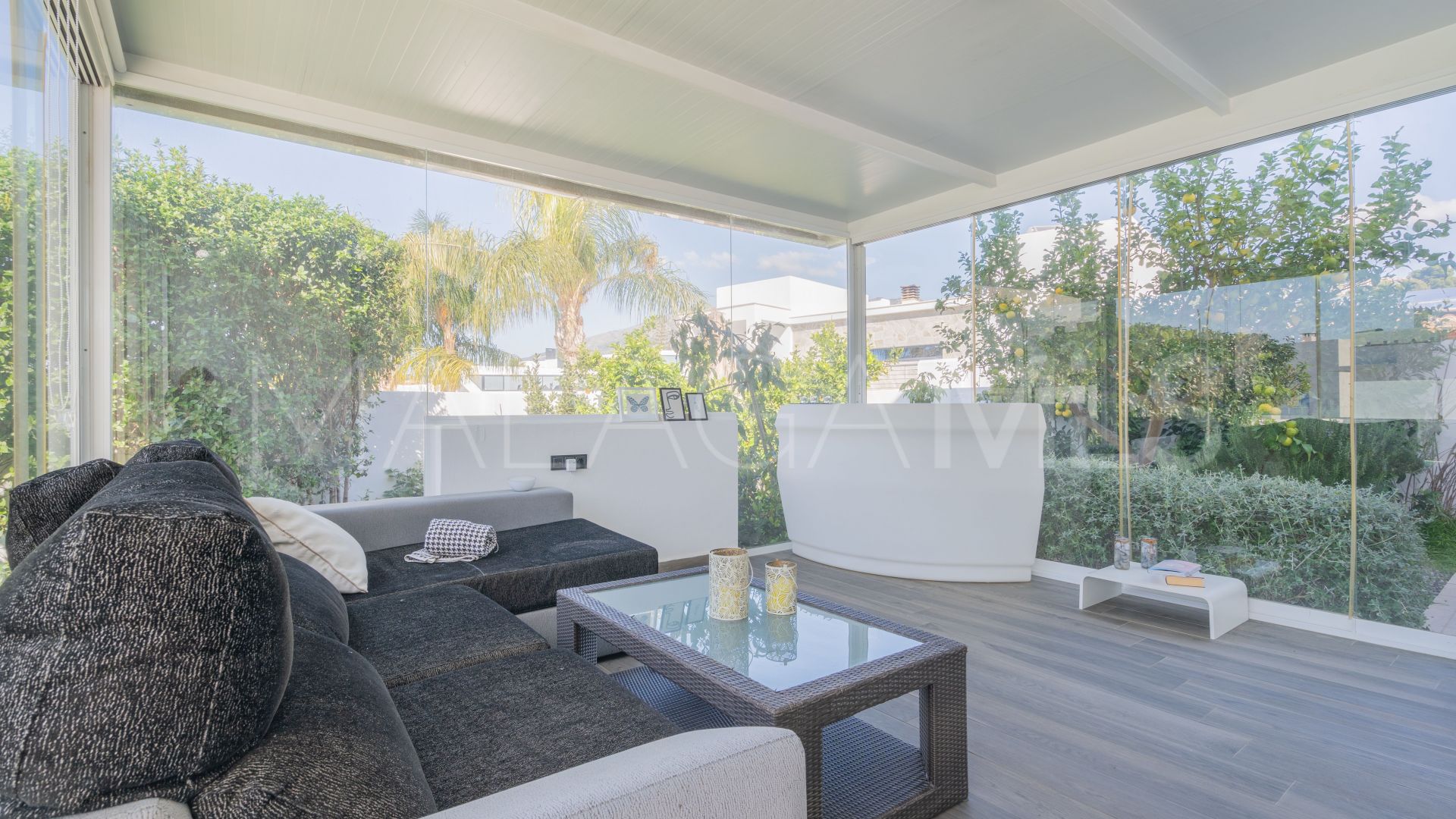 Villa for sale in Sierrezuela