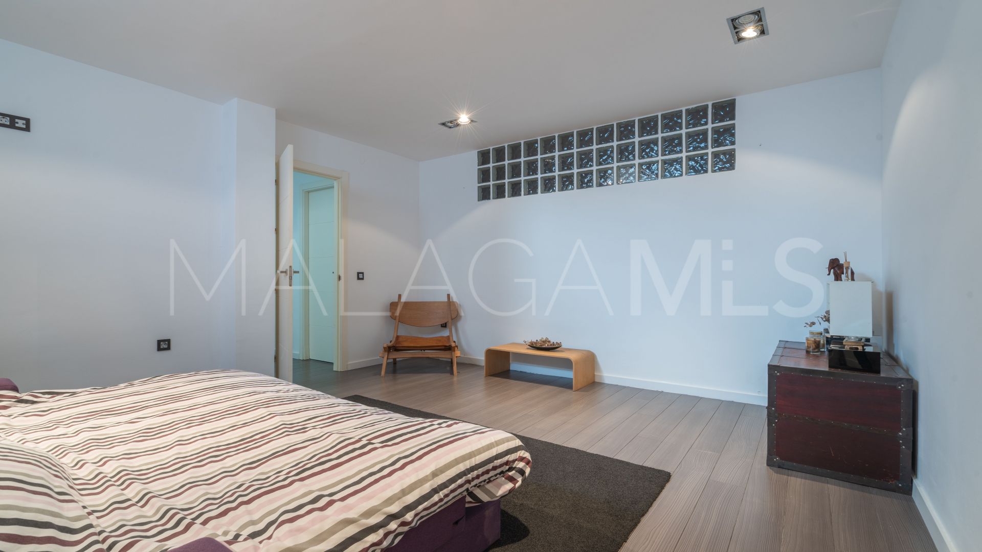 Villa for sale in Sierrezuela