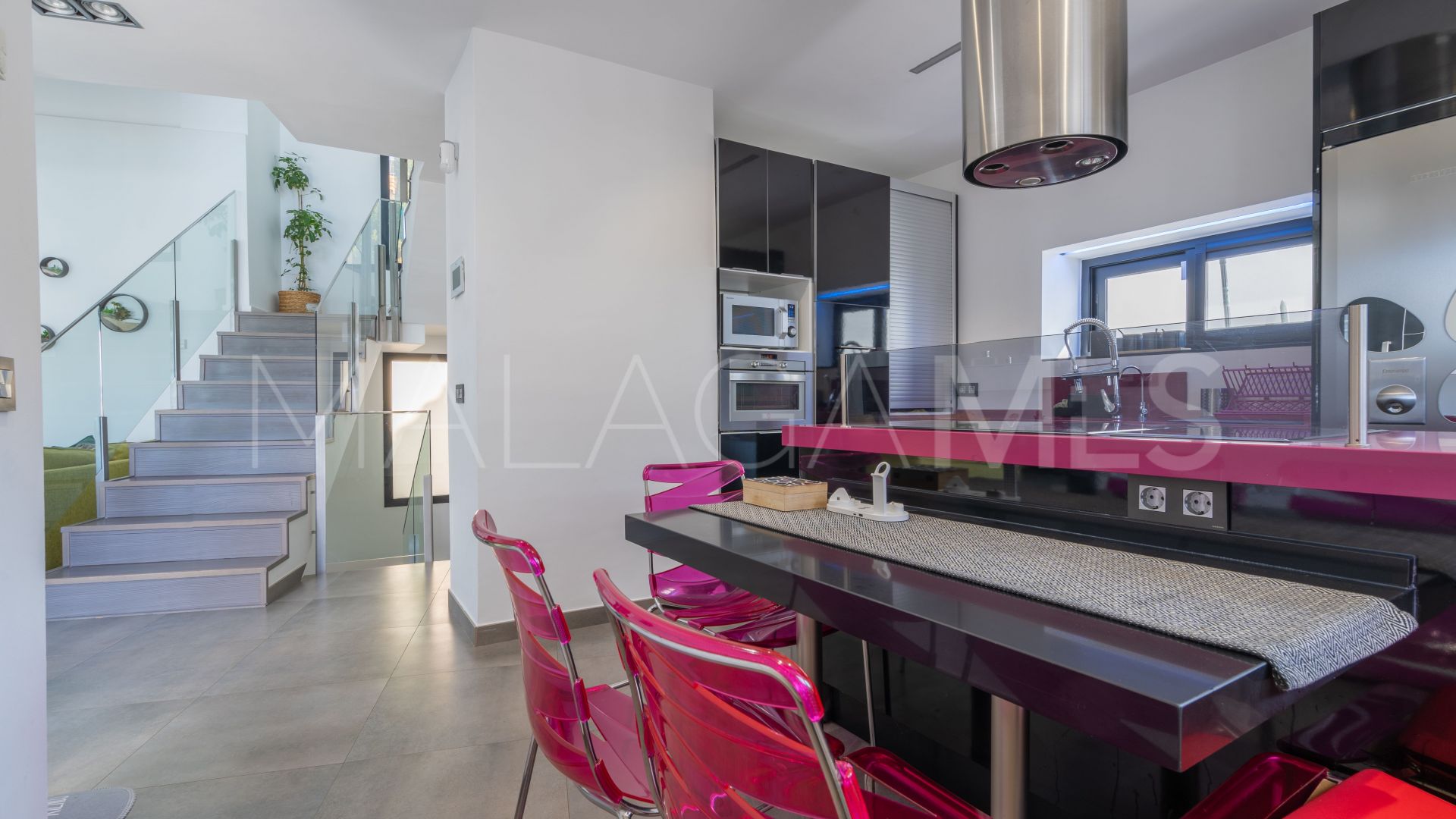 Villa for sale in Sierrezuela