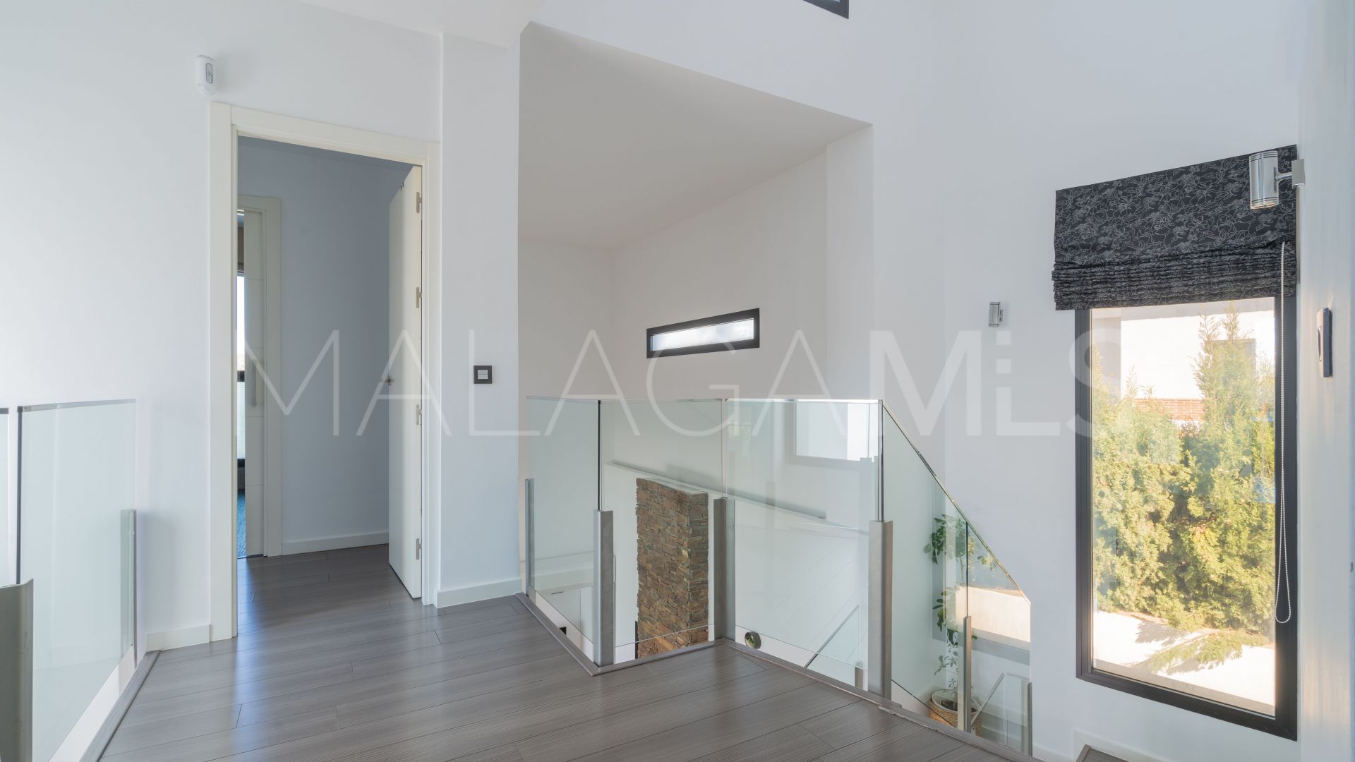 Villa for sale in Sierrezuela