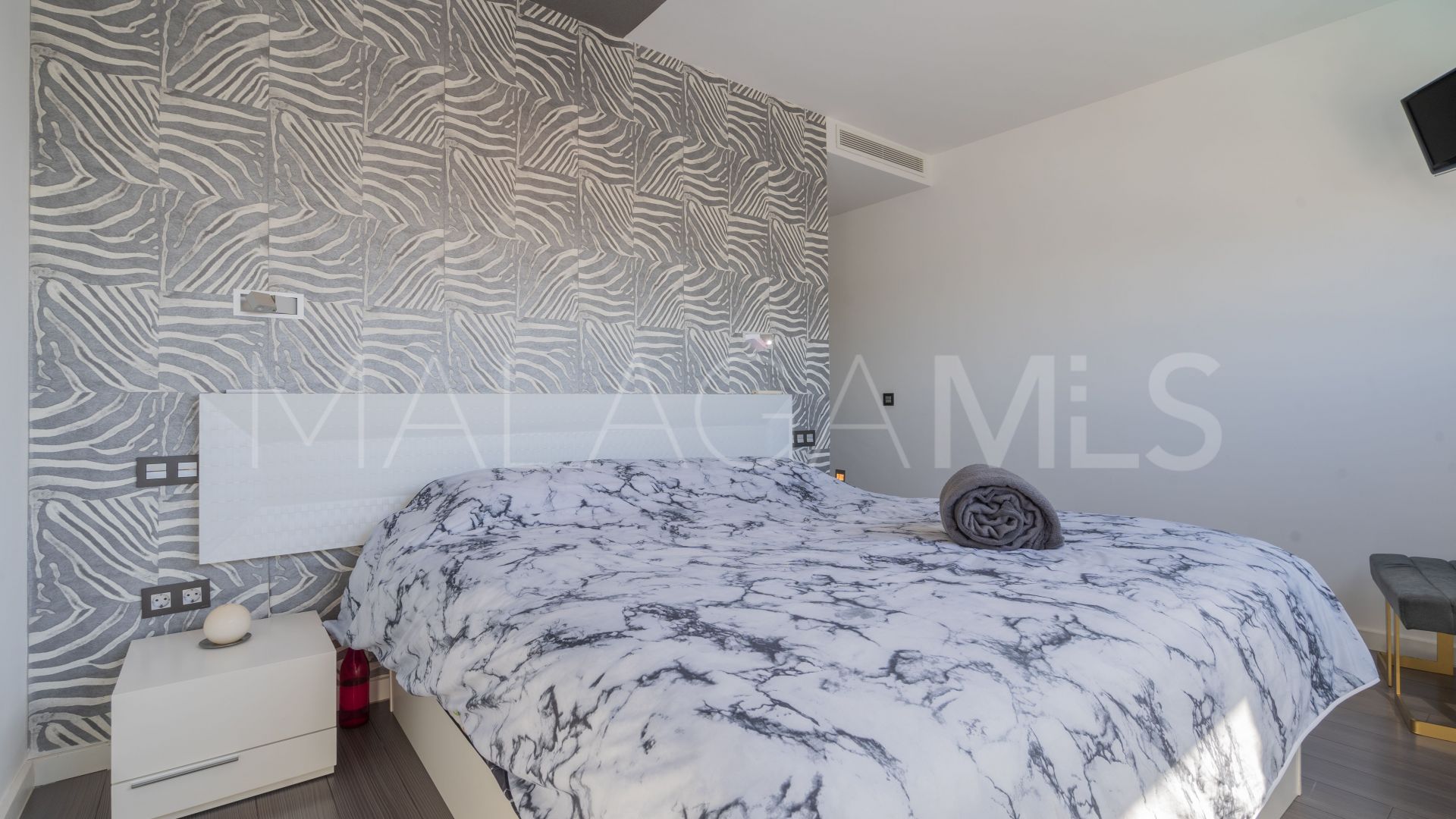 Villa for sale in Sierrezuela