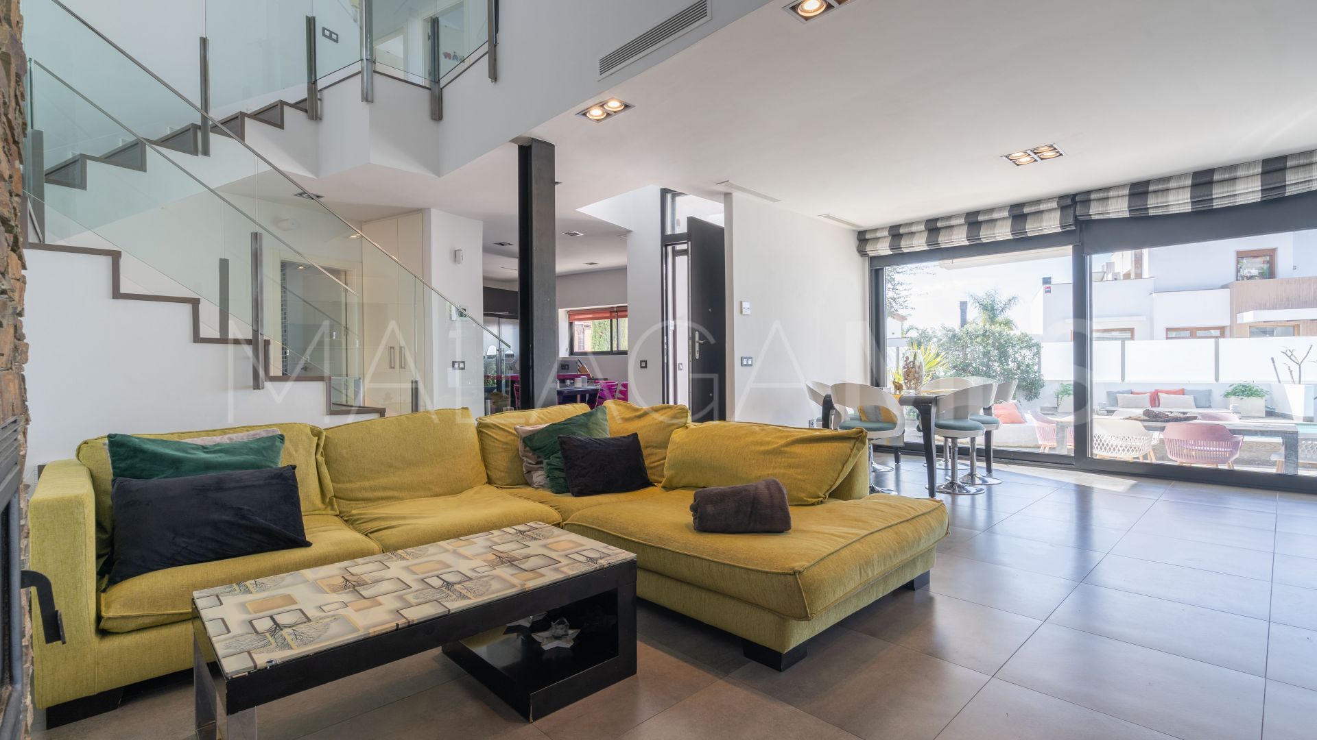 Villa for sale in Sierrezuela
