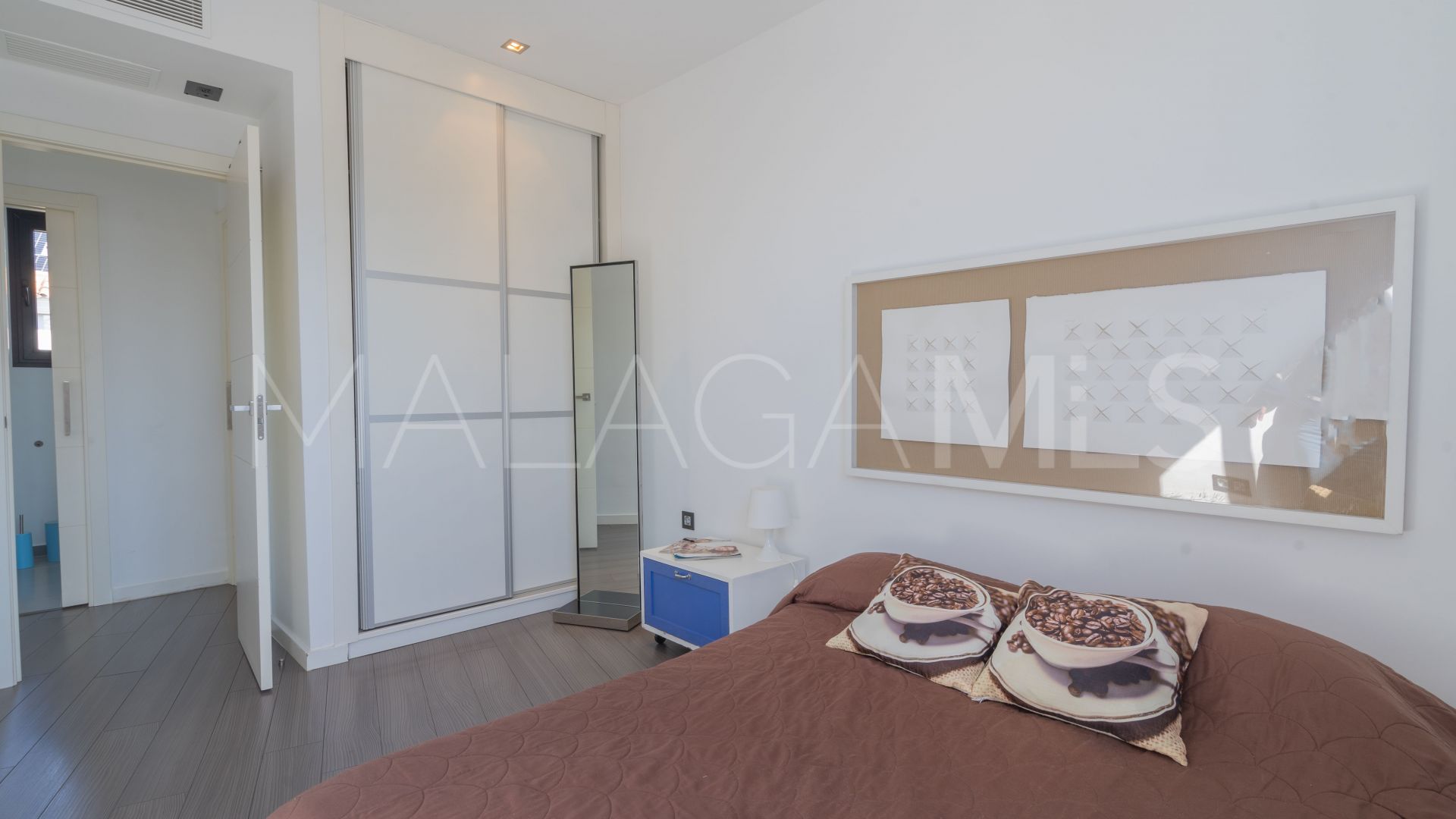 Villa for sale in Sierrezuela