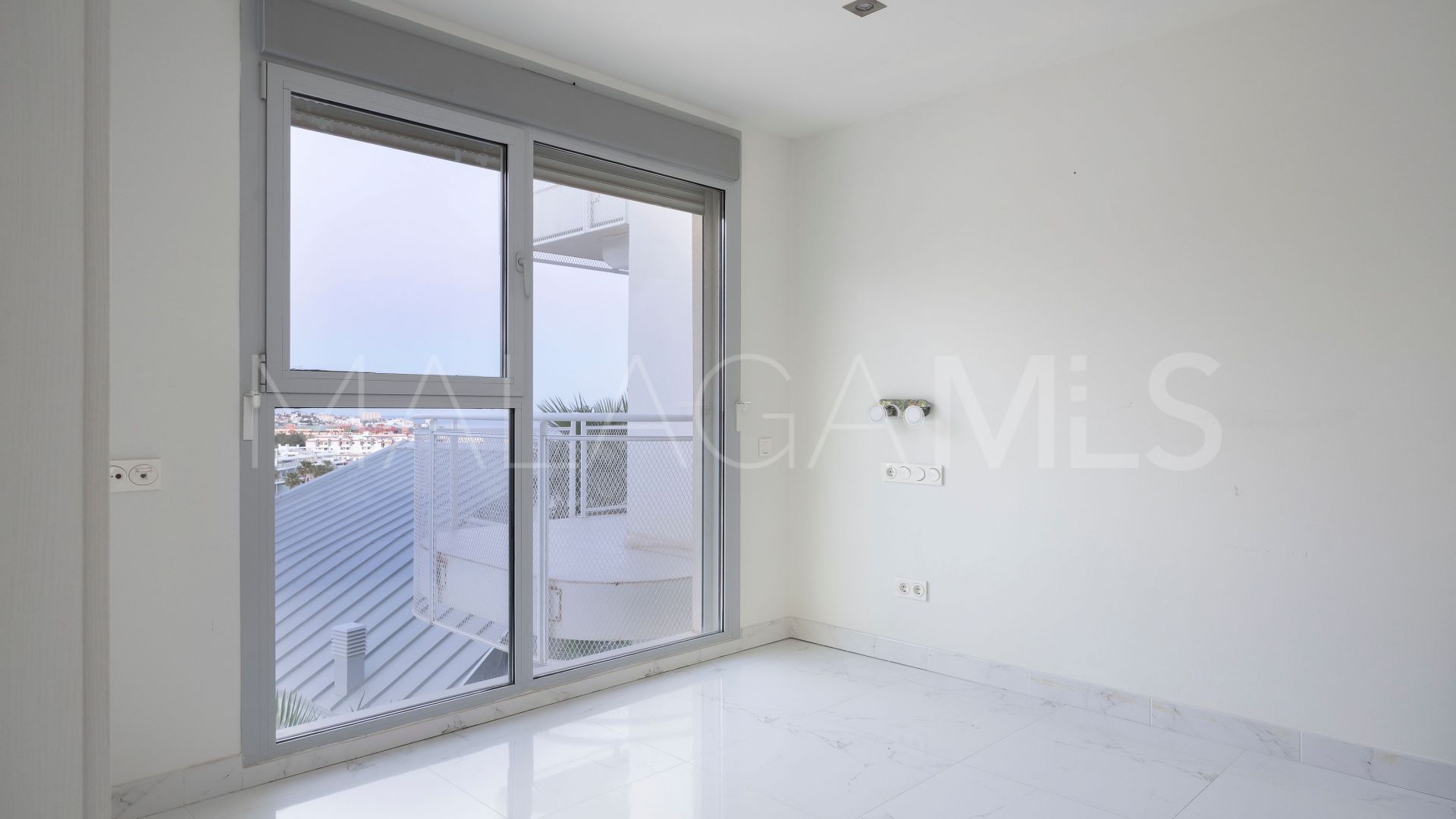 Duplex penthouse for sale in Fuengirola