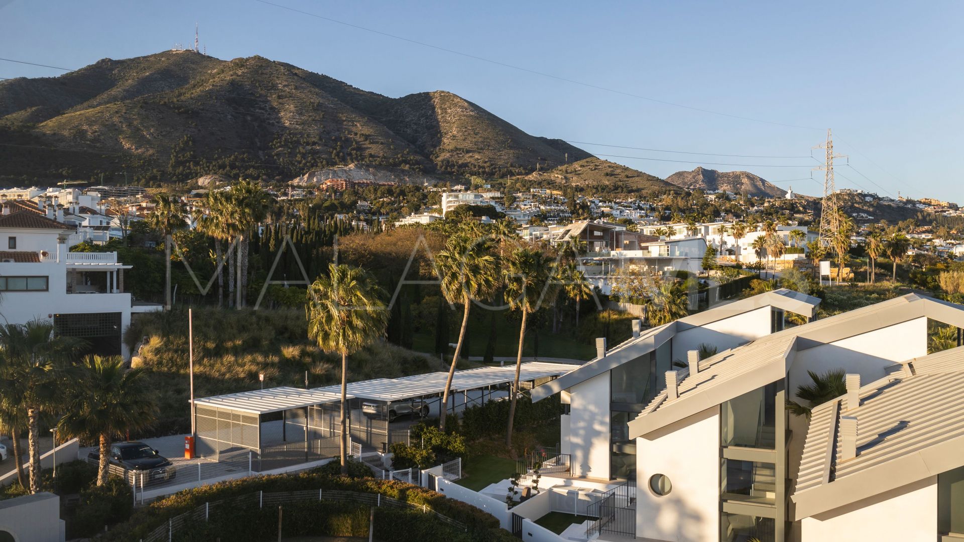 Duplex penthouse for sale in Fuengirola