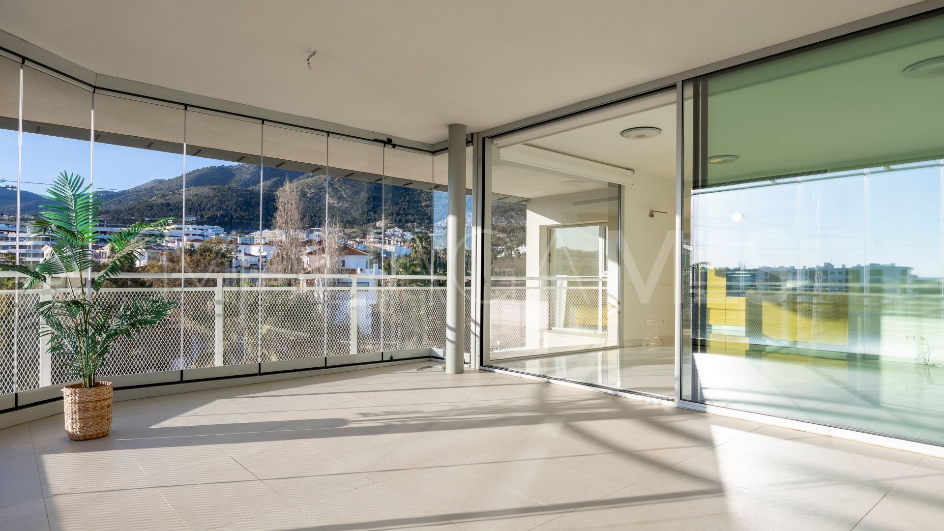 Duplex penthouse for sale in Fuengirola