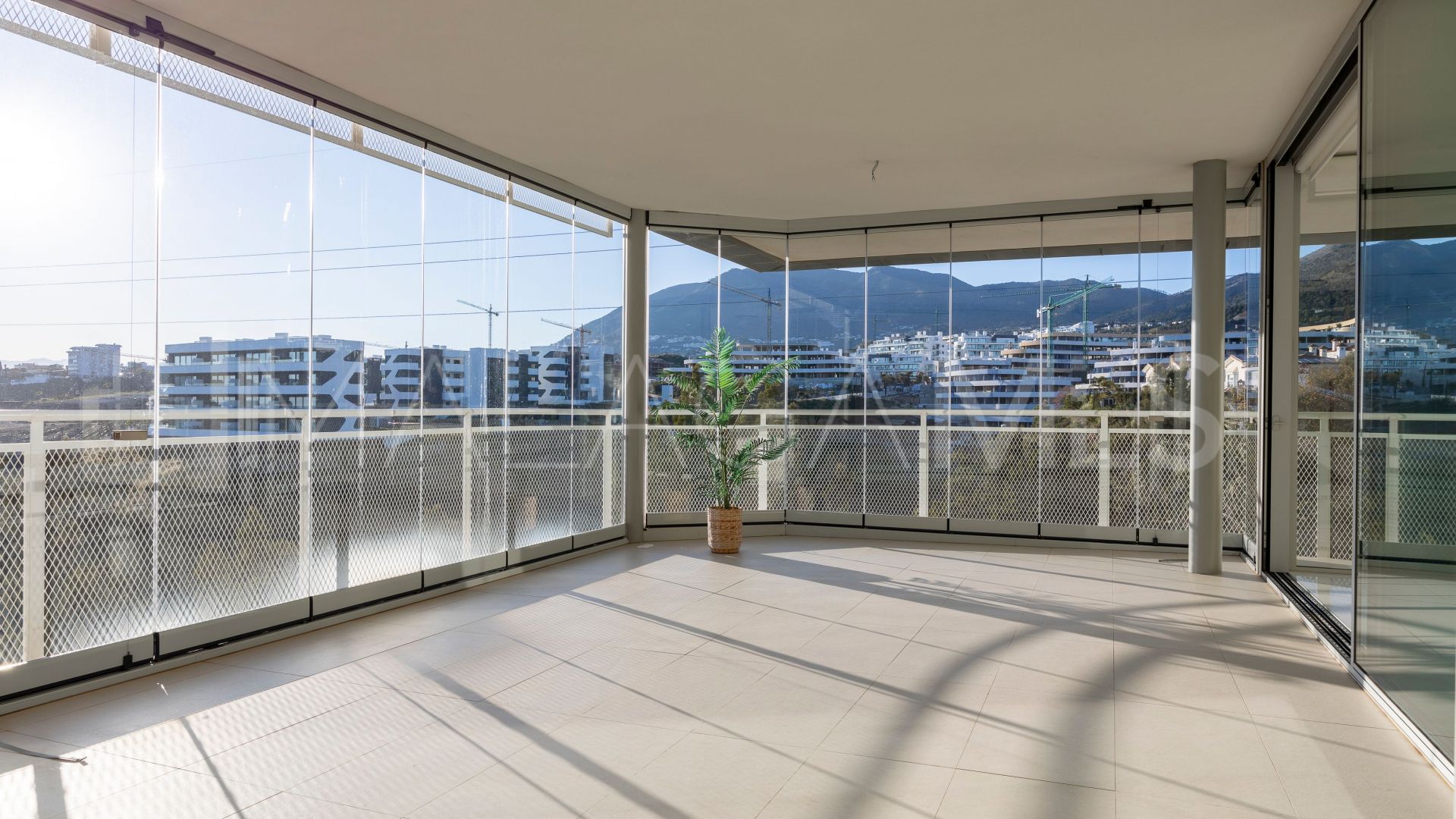 Duplex penthouse for sale in Fuengirola