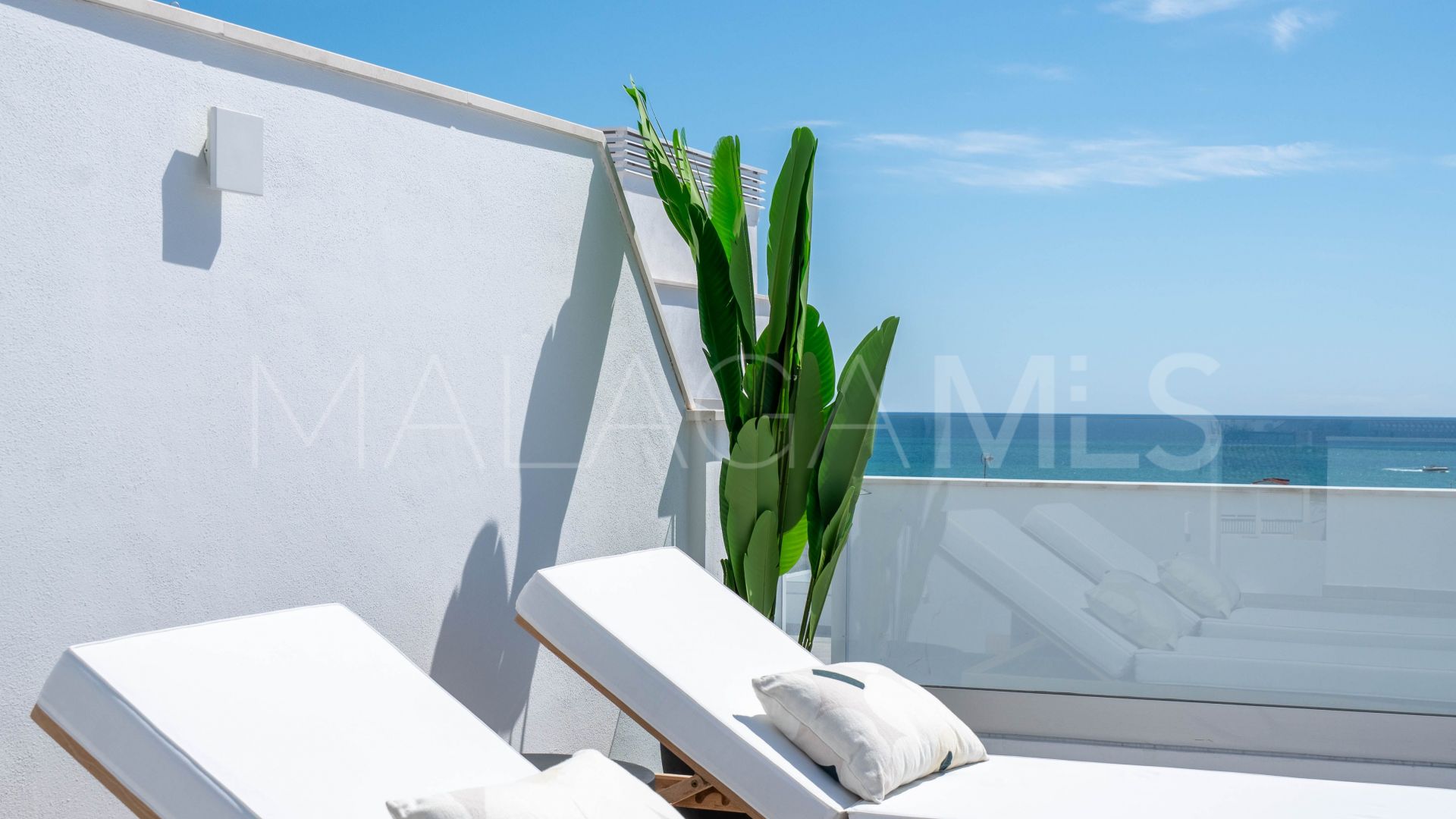 Appartement terrasse for sale in La Carihuela