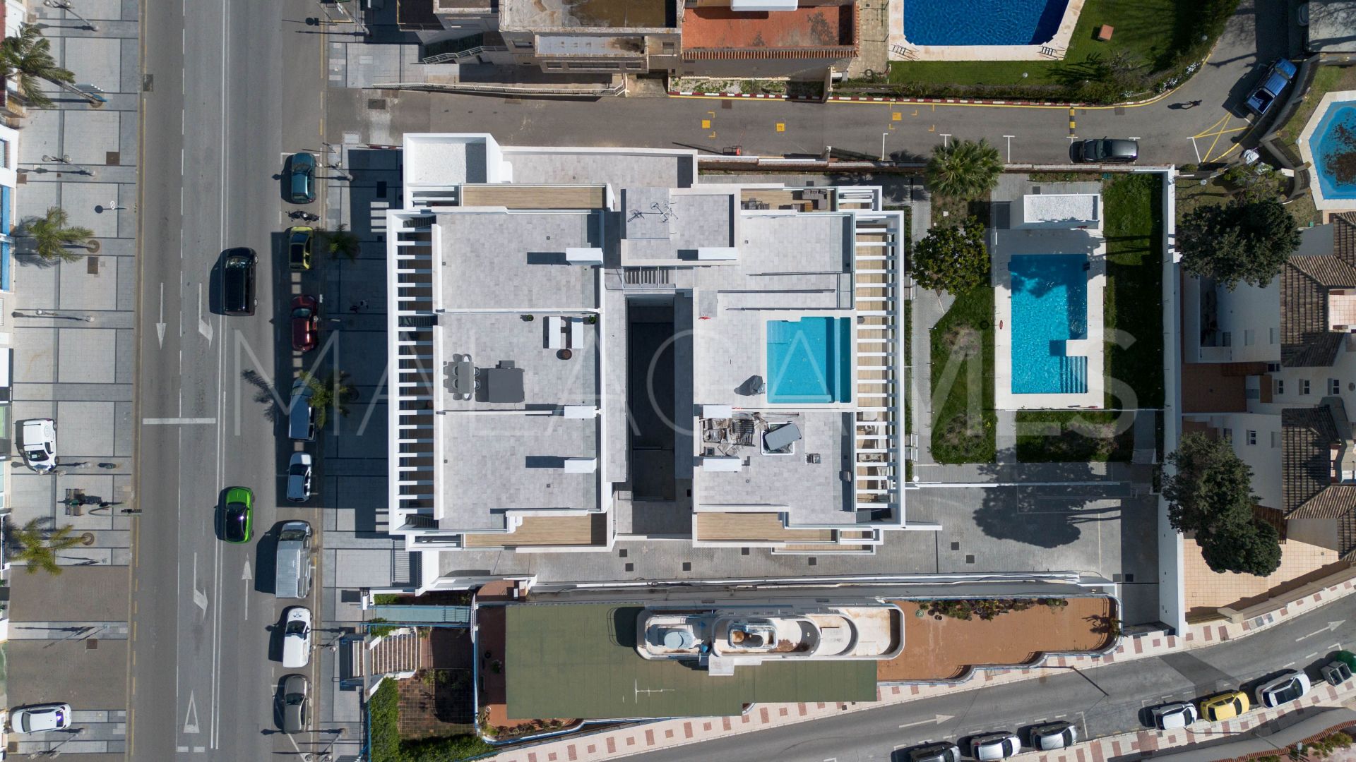 Appartement terrasse for sale in La Carihuela