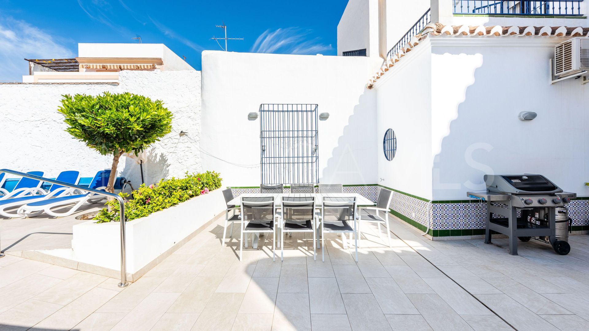 Nerja, casa de 5 bedrooms for sale