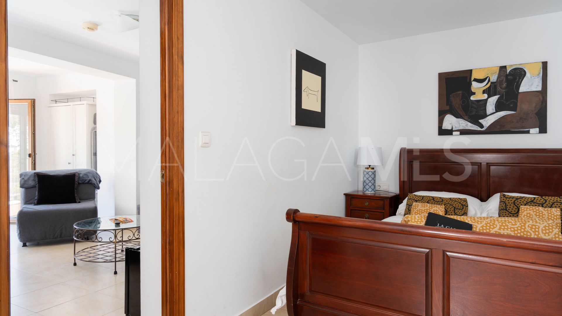Hotel for sale in Torrox