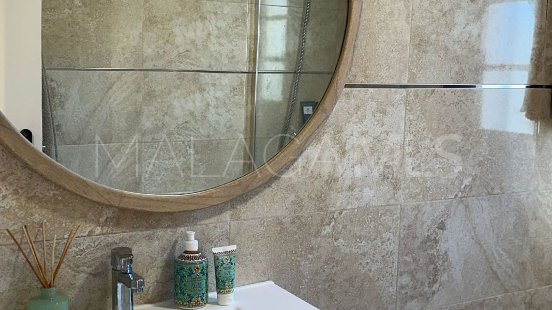 Apartamento de 1 bedroom a la venta in La Duquesa
