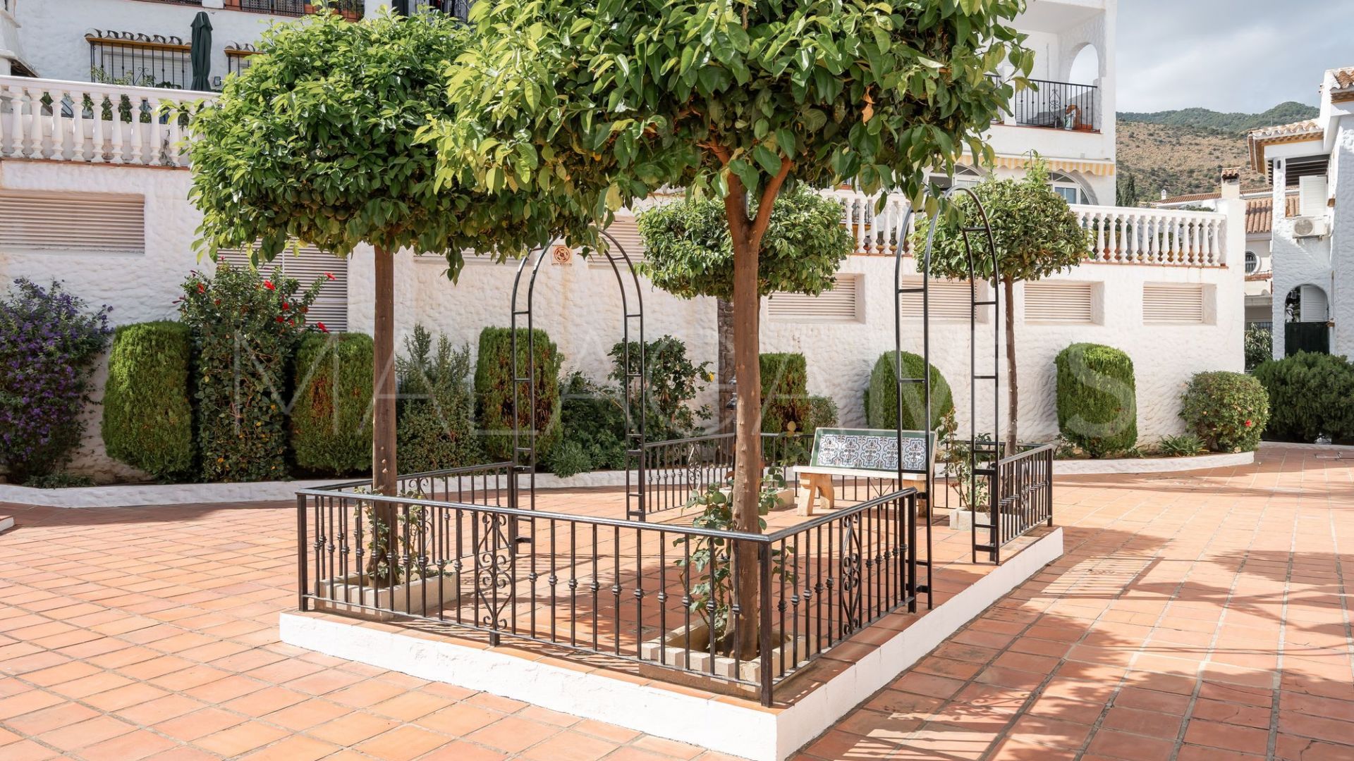 2 bedrooms town house in Benalmadena Pueblo for sale