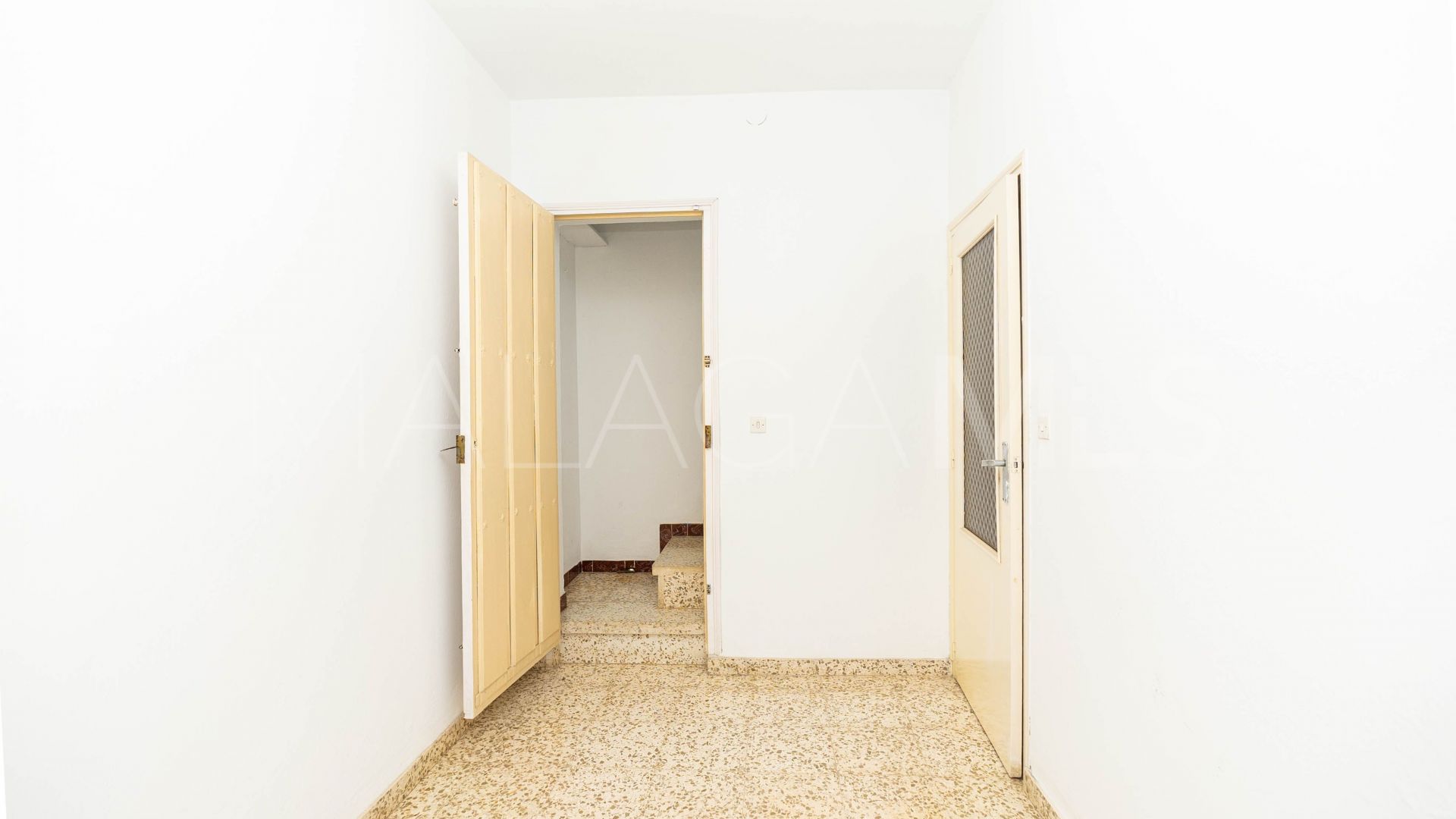 Parhus for sale in Alh. Grande Centro