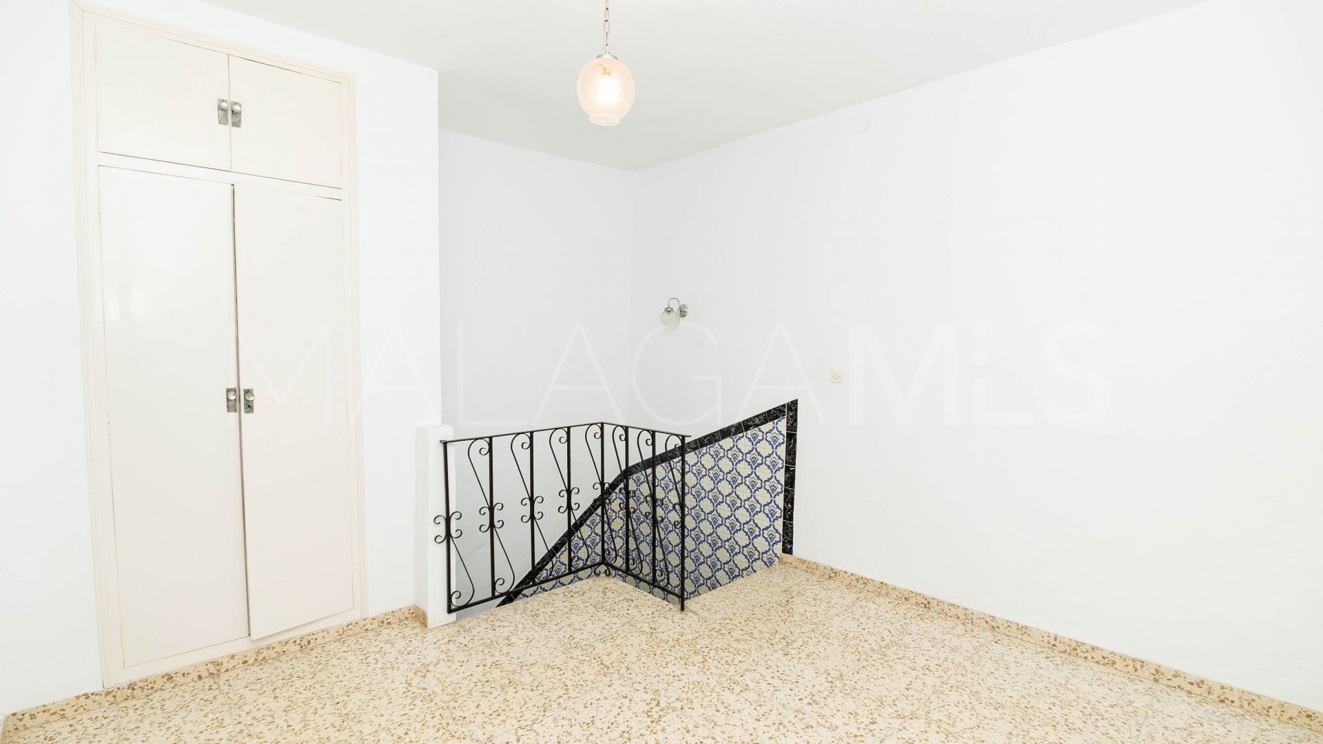 Parhus for sale in Alh. Grande Centro
