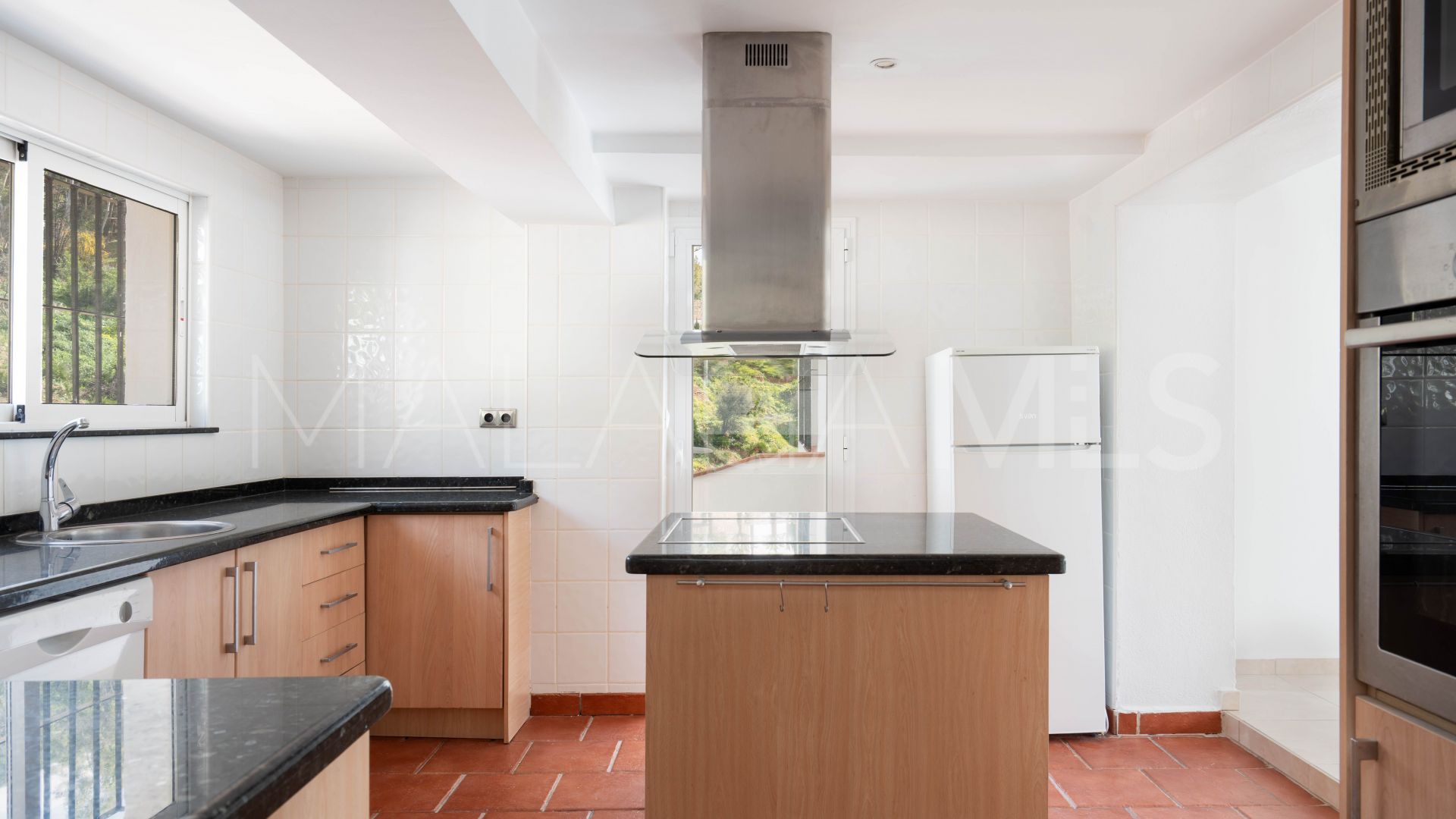 Villa for sale in Mijas