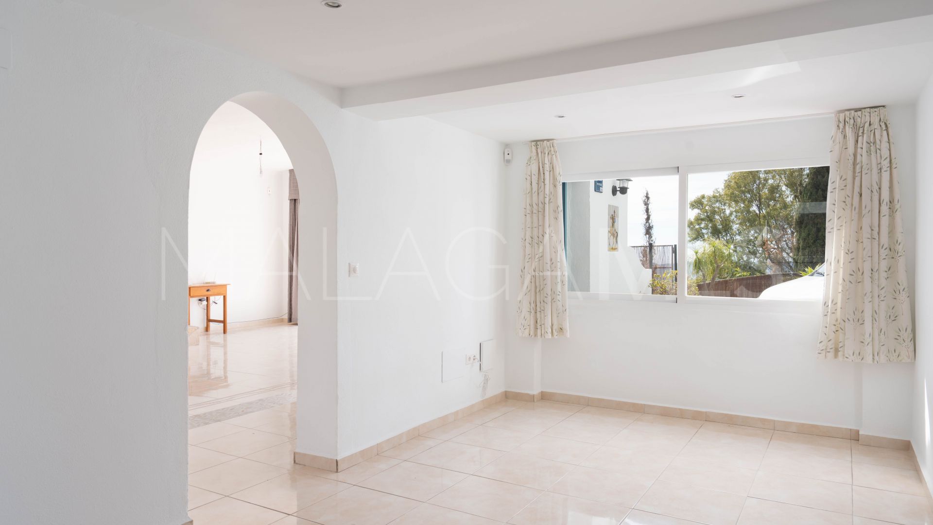 Villa for sale in Mijas