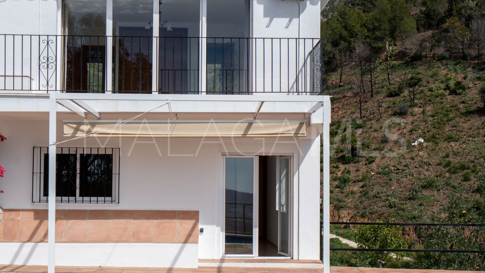 Villa for sale in Mijas