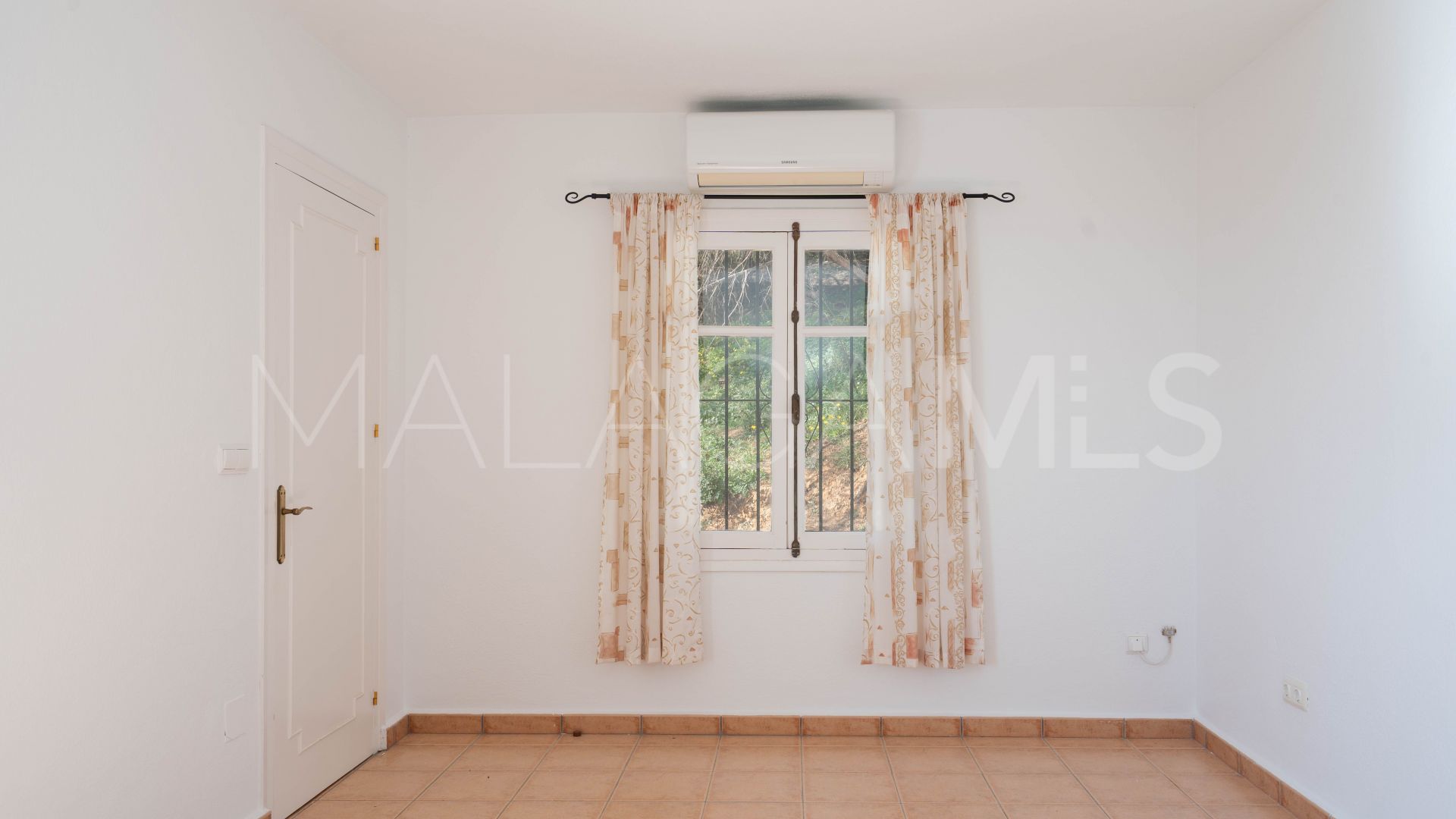 Villa for sale in Mijas