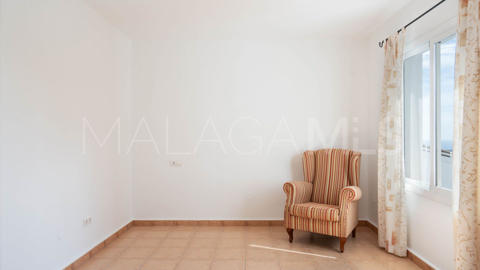 Villa for sale in Mijas