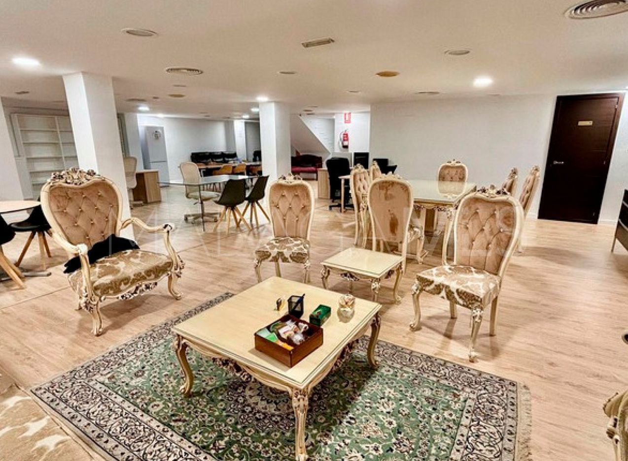 Local comercial a la venta in Marbella Ciudad