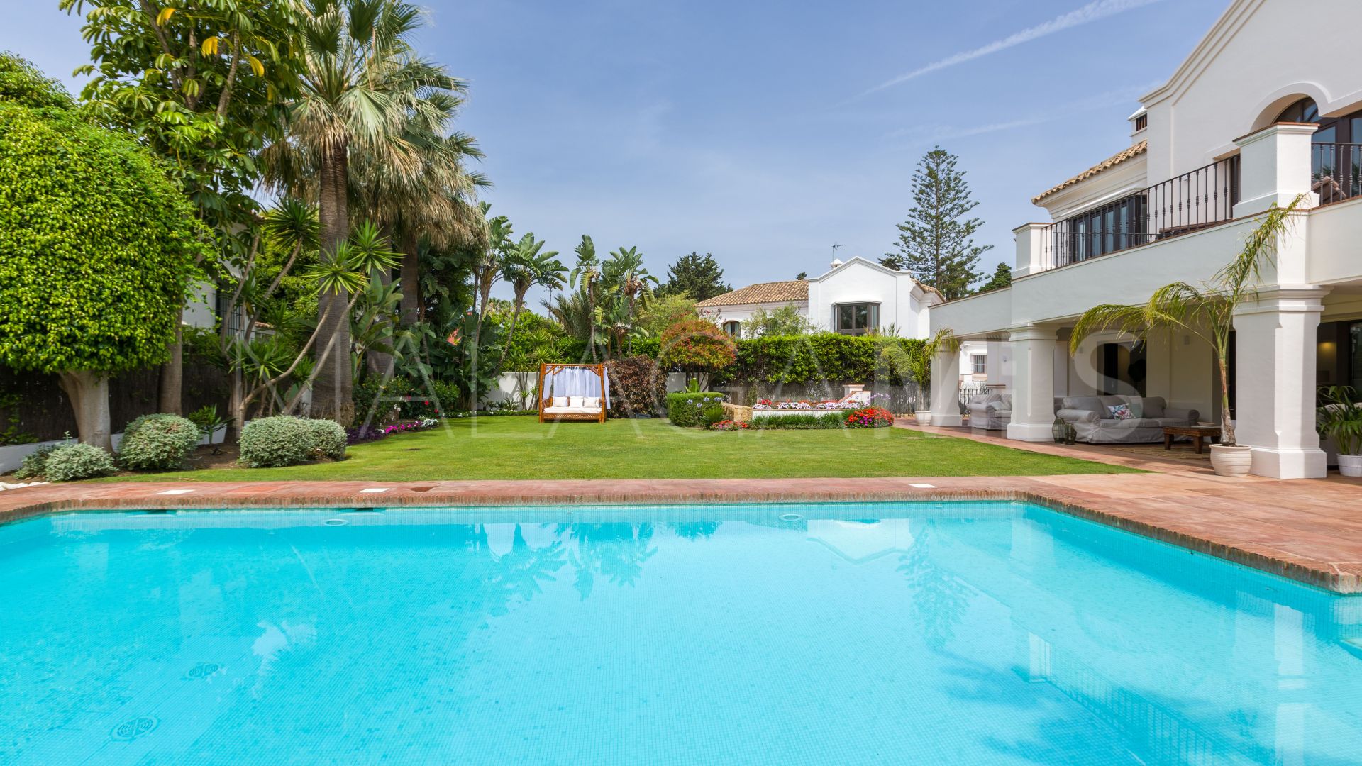 Villa a la venta with 6 bedrooms in Casasola