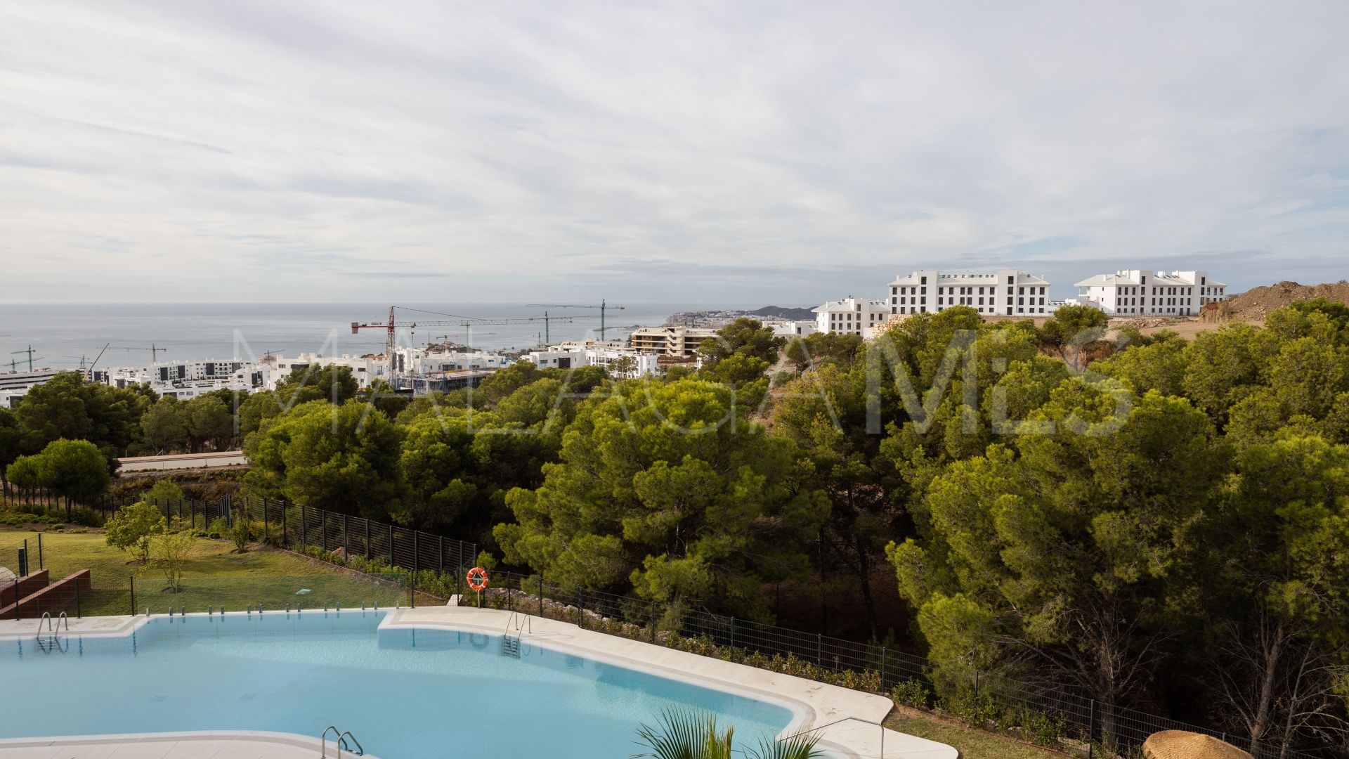 Buy apartamento in El Higueron de 2 bedrooms